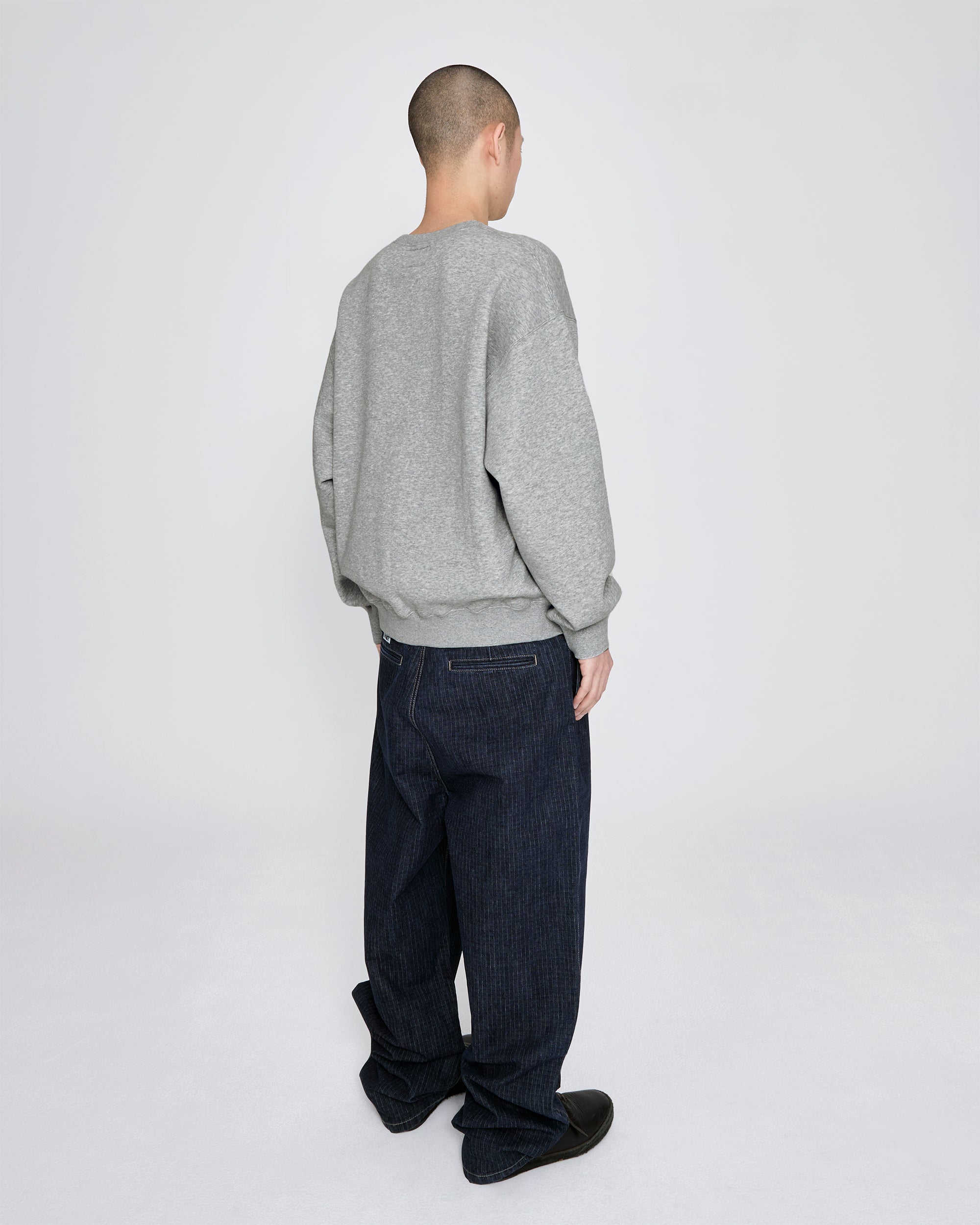 yeseyesee - Y.E.S Typo Sweatshirt (Grey) product image 9 | TRAB K-Fashion Australia