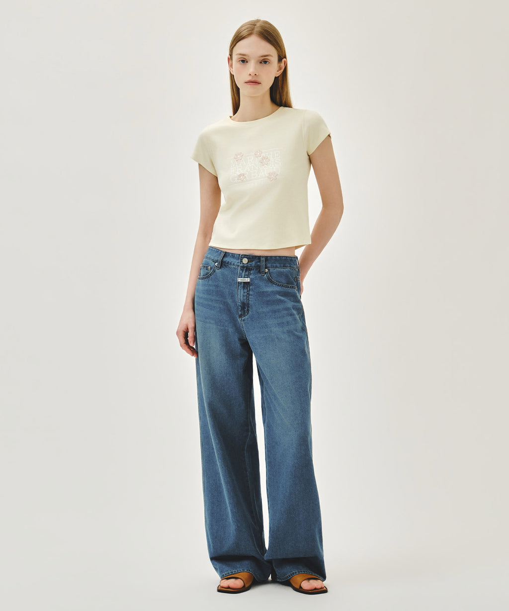 Marithe & Francois Girbaud - Flower Classic Logo Cap Sleeve Slim Crop Tee (Cream) product image 5 | TRAB K-Fashion Australia