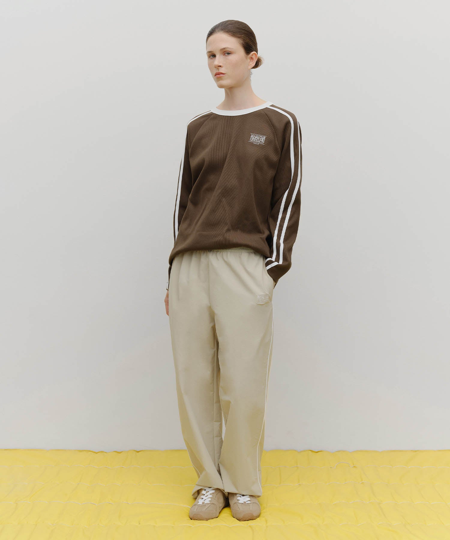 Marithe & Francois Girbaud - Marithe Sport W Oversized Long Sleeve (Brown) product image 5 | TRAB K-Fashion Australia
