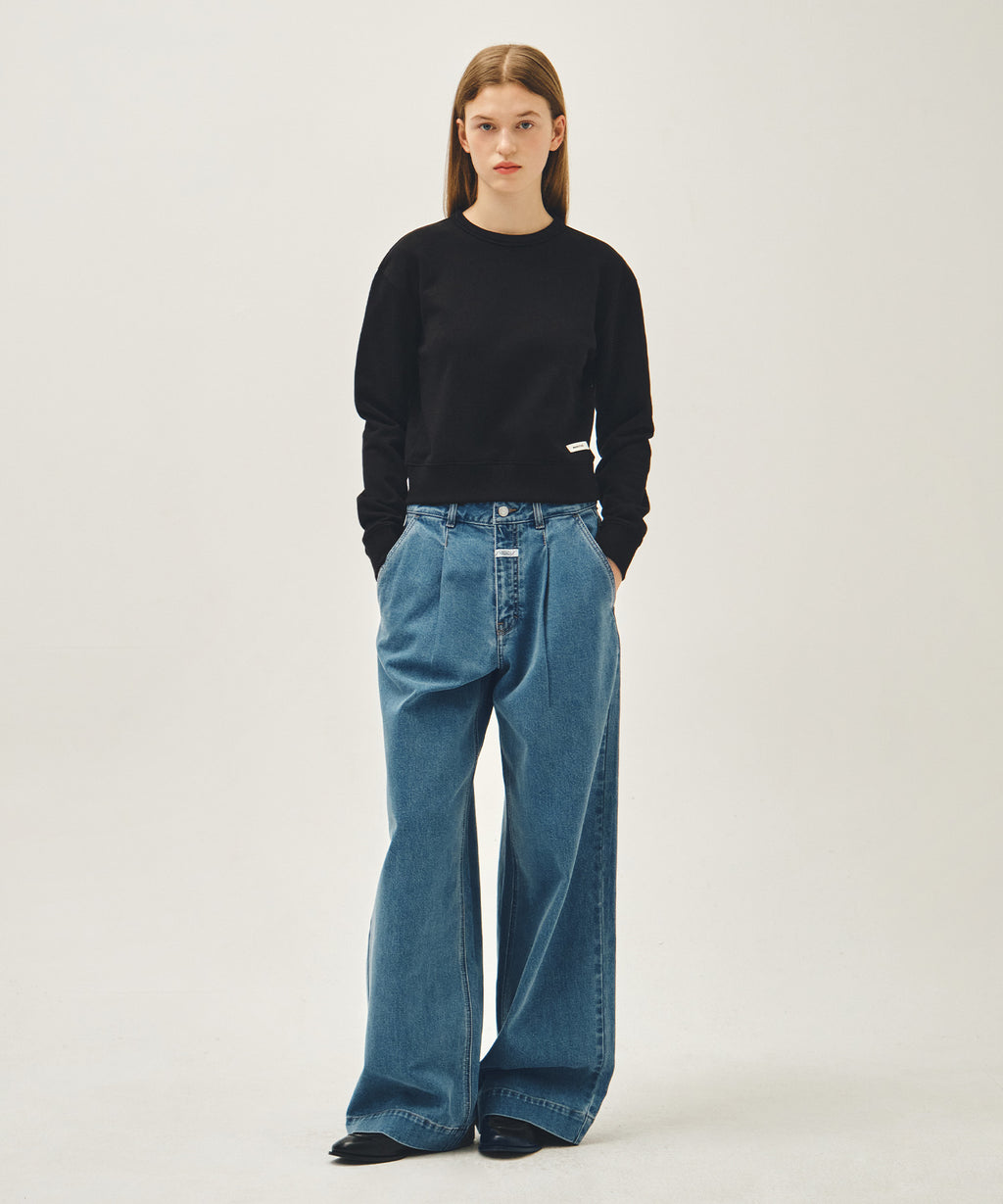 Marithe & Francois Girbaud - Basic Crop Sweatshirt (Black) product image 5 | TRAB K-Fashion Australia