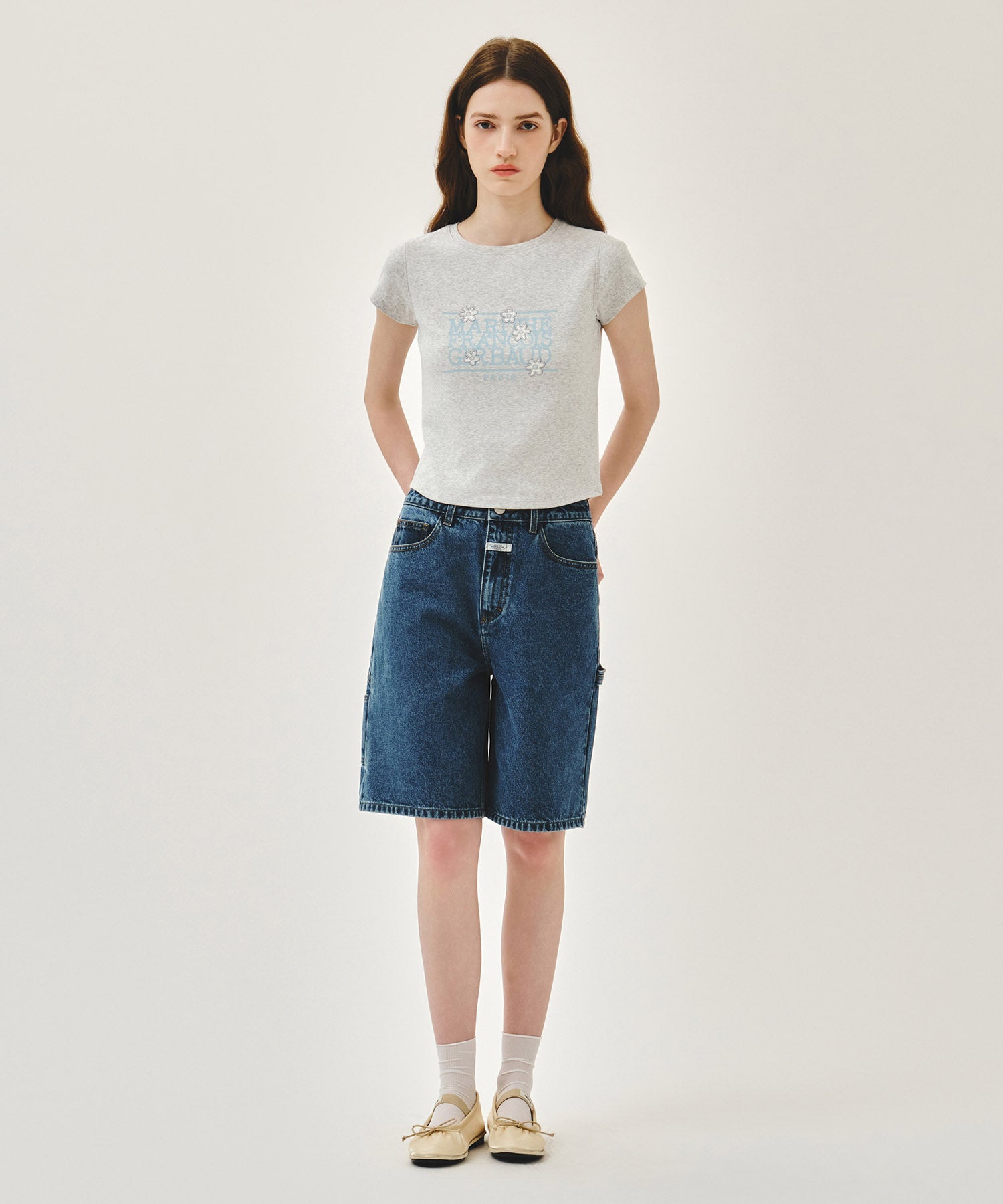 Marithe & Francois Girbaud - Flower Classic Logo Cap Sleeve Slim Crop Tee (Light Heather Gray) product image 5 | TRAB K-Fashion Australia
