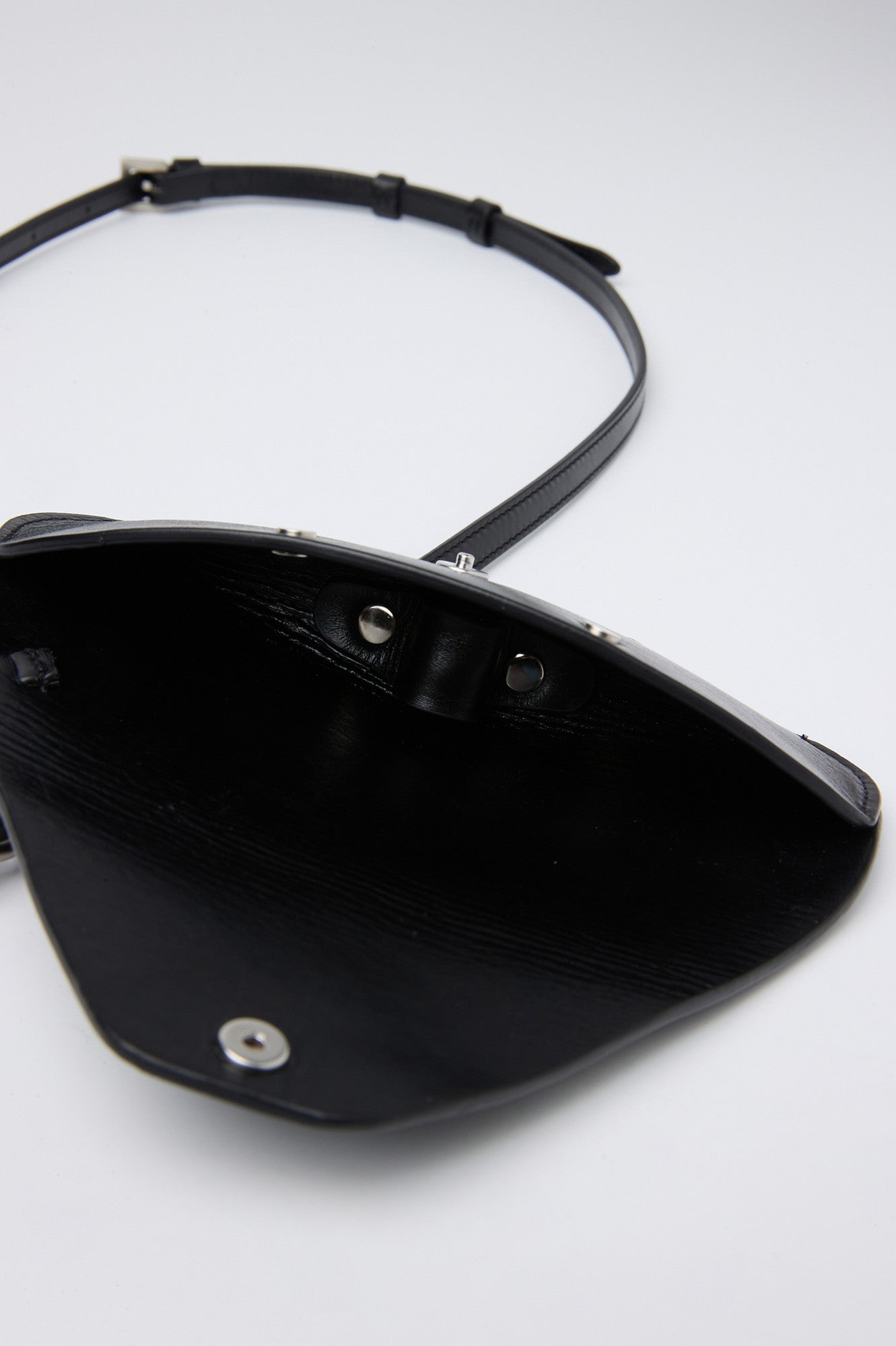 Coor - Cow Leather Eyewear Holster (Black) product image 6 | TRAB K-Fashion Australia