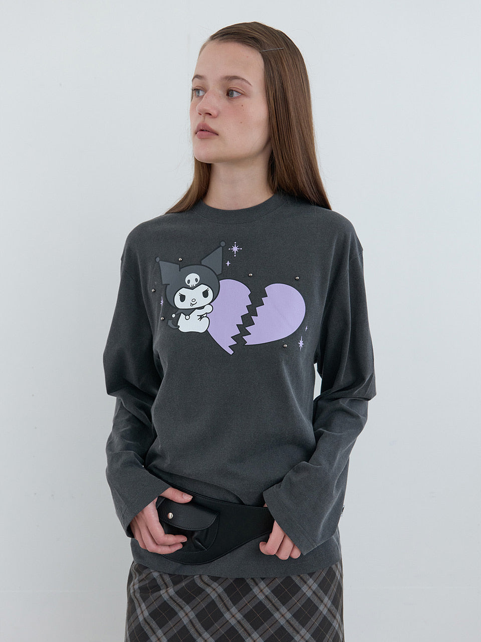 Kijun - Kuromi Heartbreak Long Sleeve Tee (Charcoal) product image 4 | TRAB K-Fashion Australia