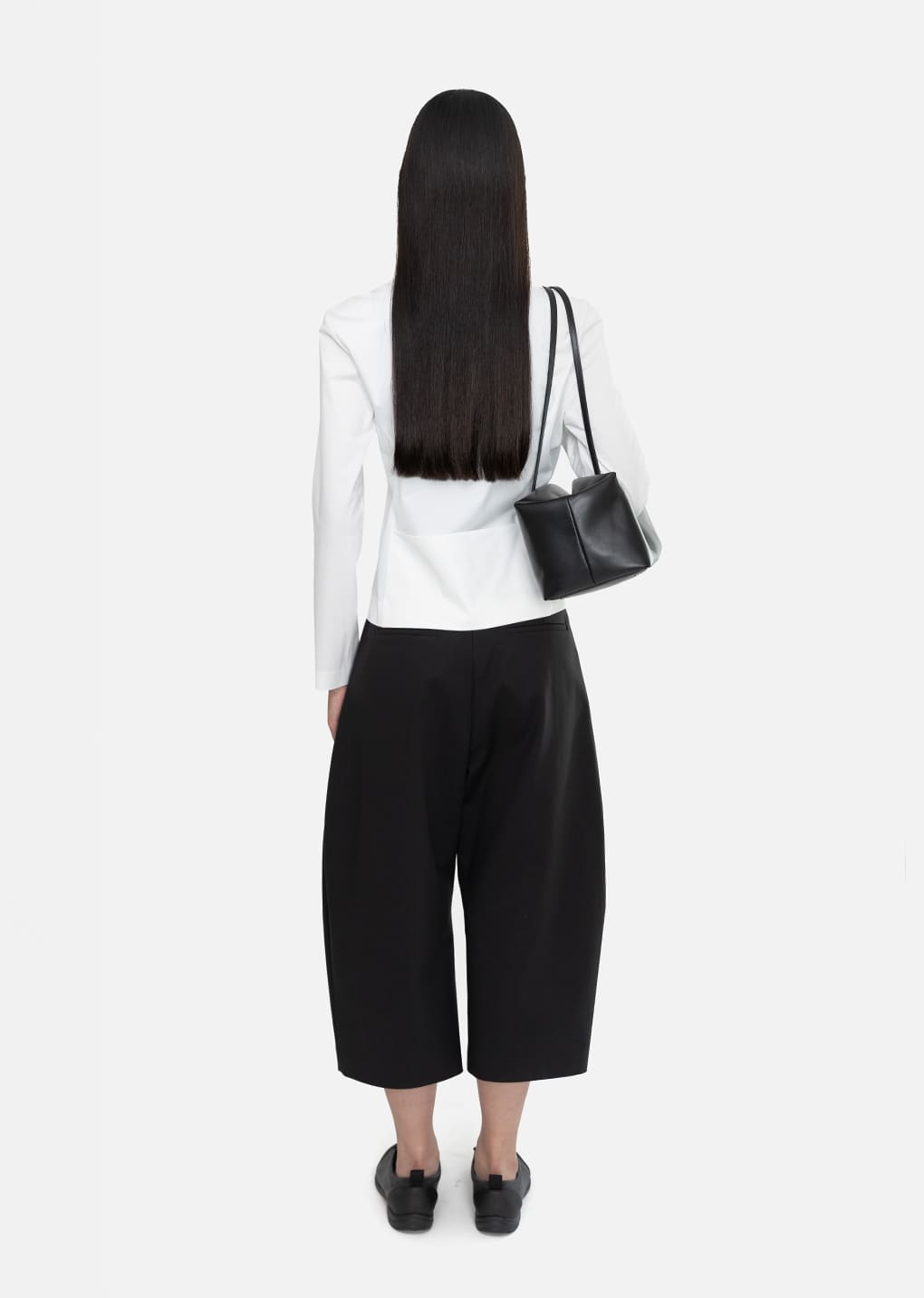 Amomento - Slim Fit Zip Up Jumper (White) product image 4 | TRAB K-Fashion Australia