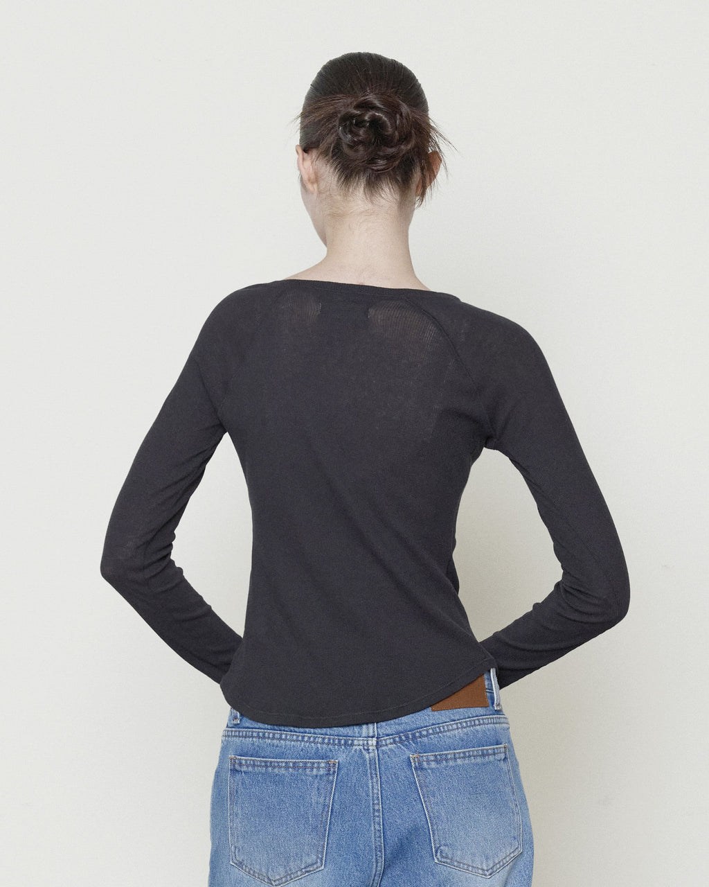 Brownyard - Seer Long Sleeve (Charcoal) product image 3 | TRAB K-Fashion Australia