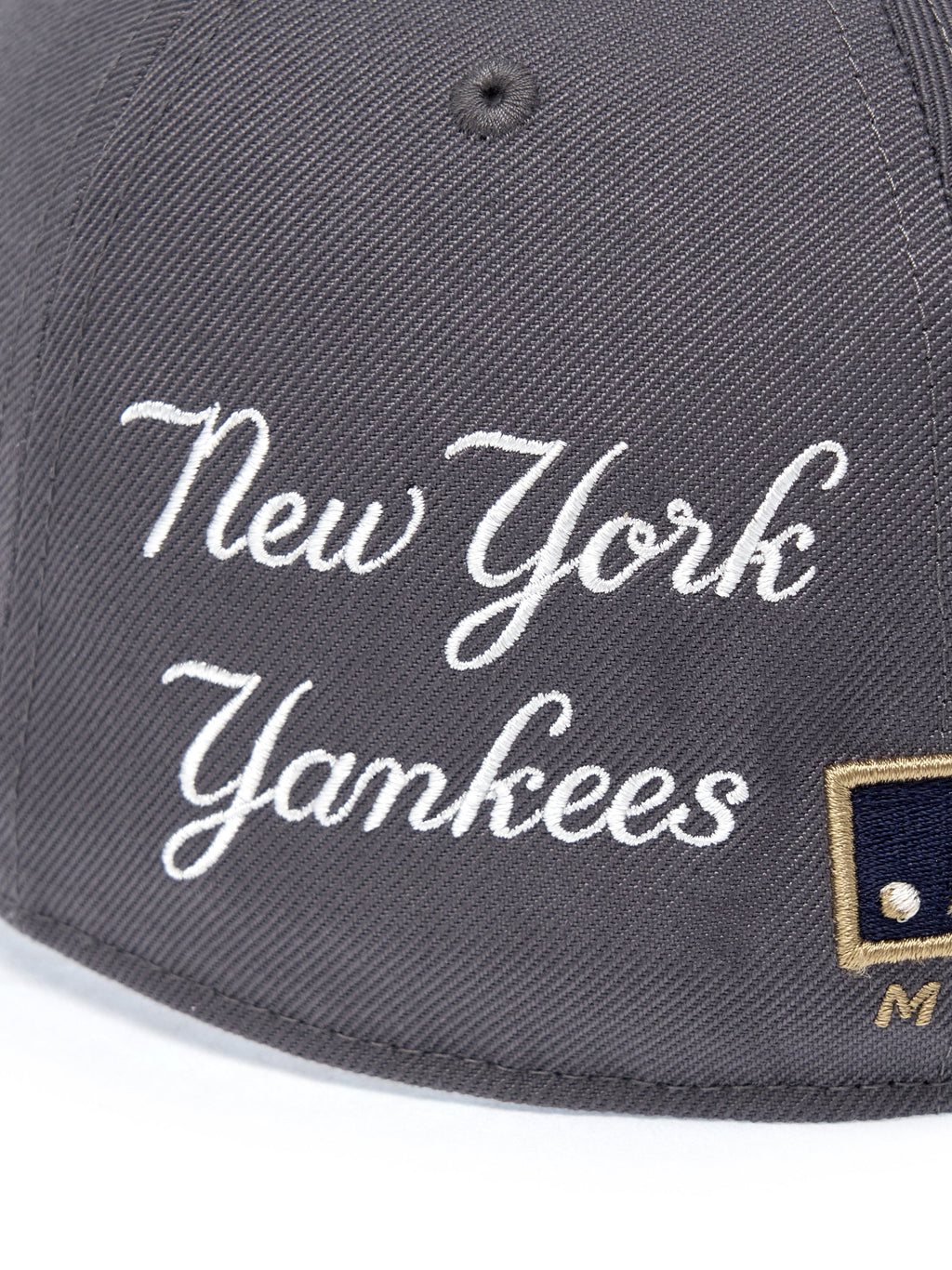 MLB Korea - MLB Signature Patch Structure Ball Cap New York Yankees (Dark Gray) product image 9 | TRAB K-Fashion Australia