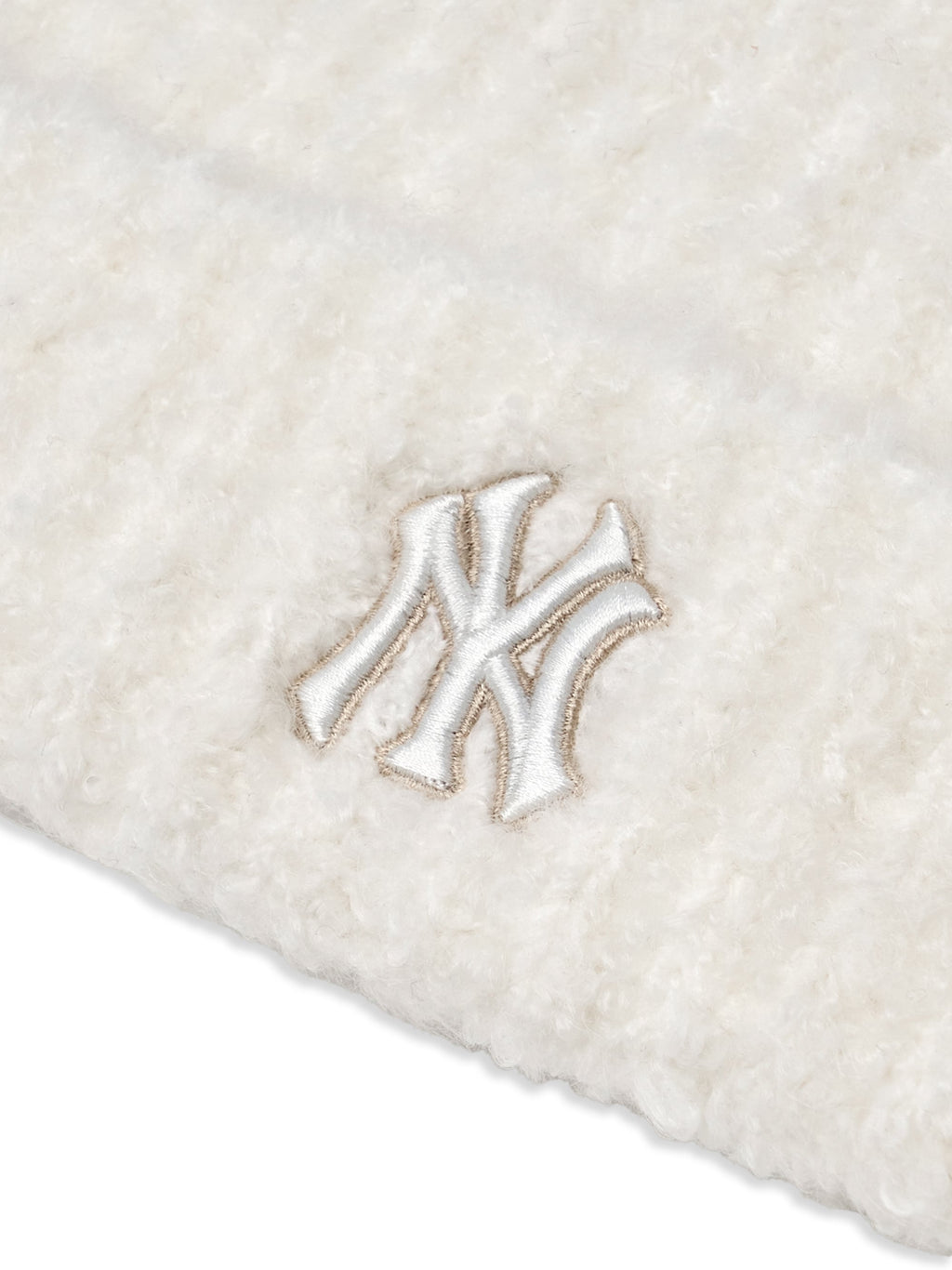 MLB Korea - MLB Plush Meow Beanie New York Yankees (White) product image 5 | TRAB K-Fashion Australia