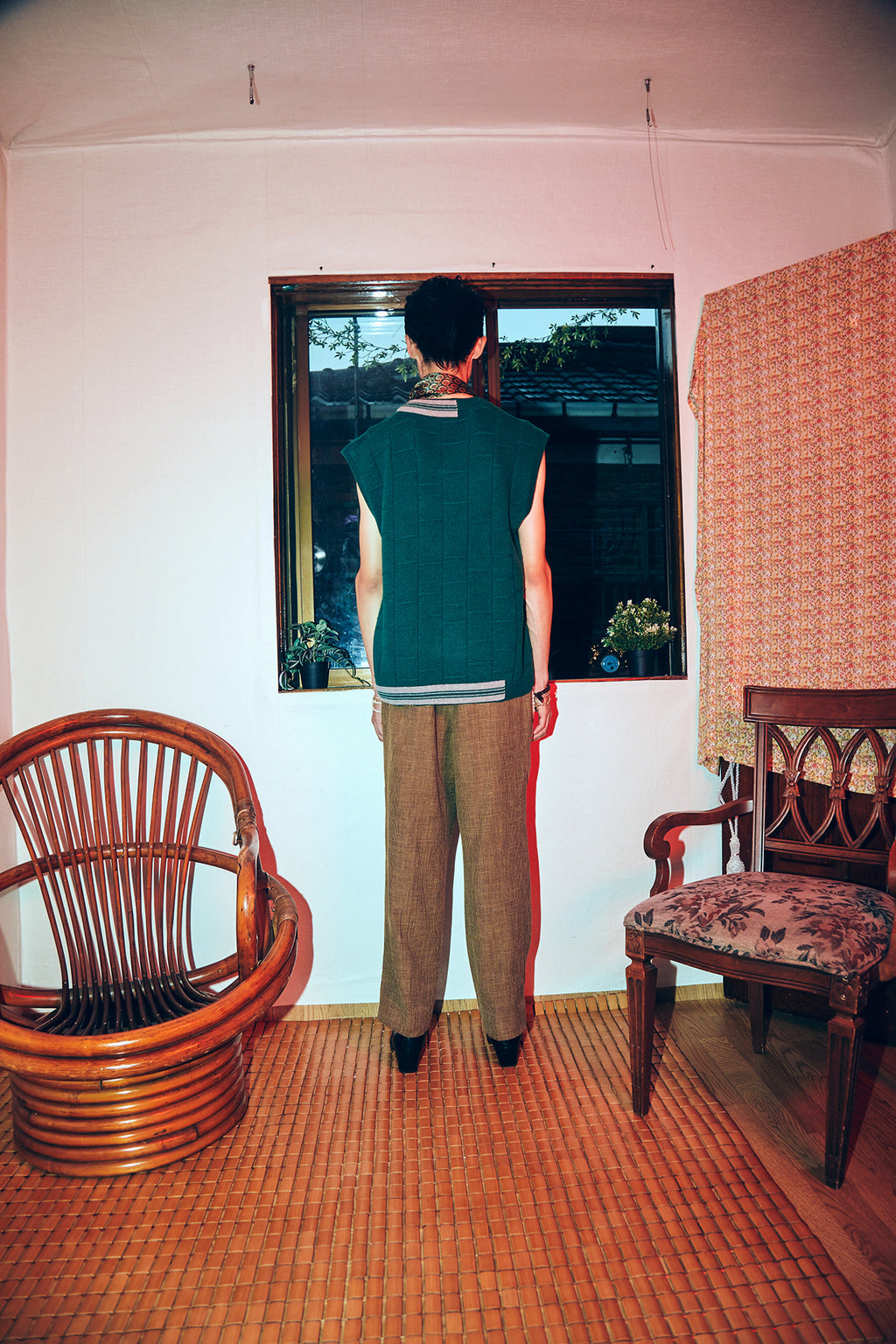 Ioedle - V-Neck Knit Vest (OC) product image 9 | TRAB K-Fashion Australia