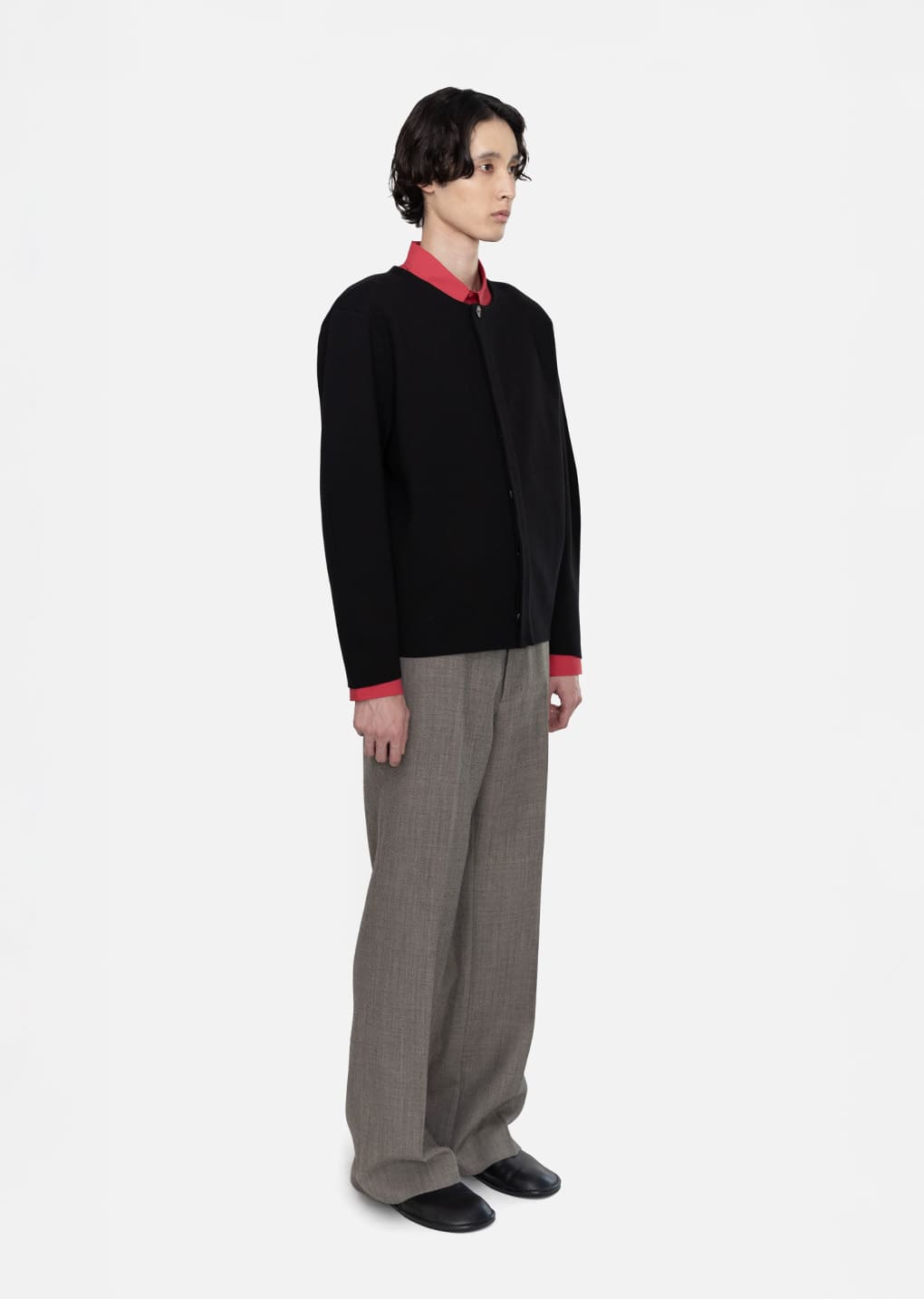 Amomento - Men's Curved Silhouette Cardigan (Black) product image 3 | TRAB K-Fashion Australia