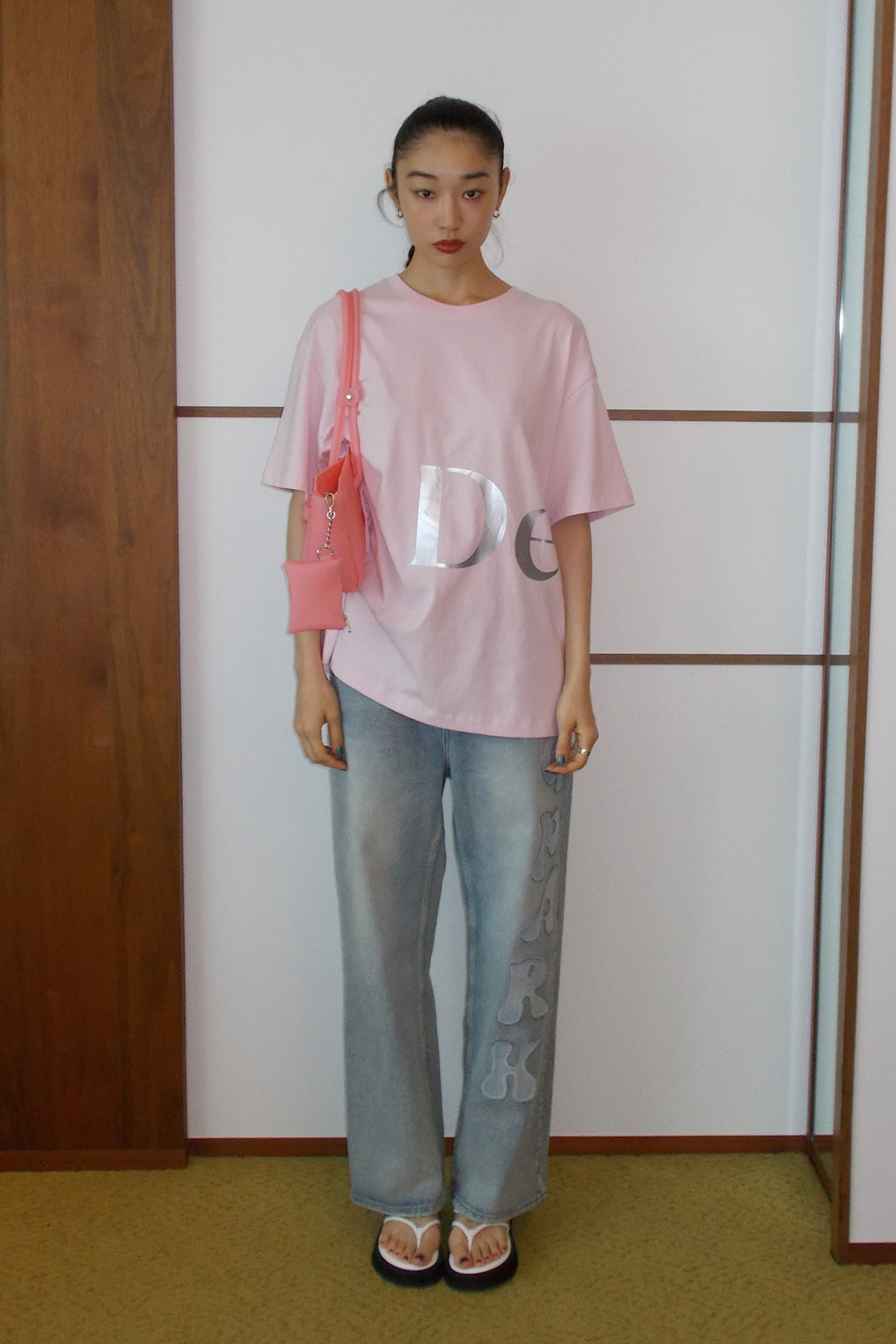 Deinet - Silver Logo T-Shirt (Light Pink) product image 4 | TRAB K-Fashion Australia