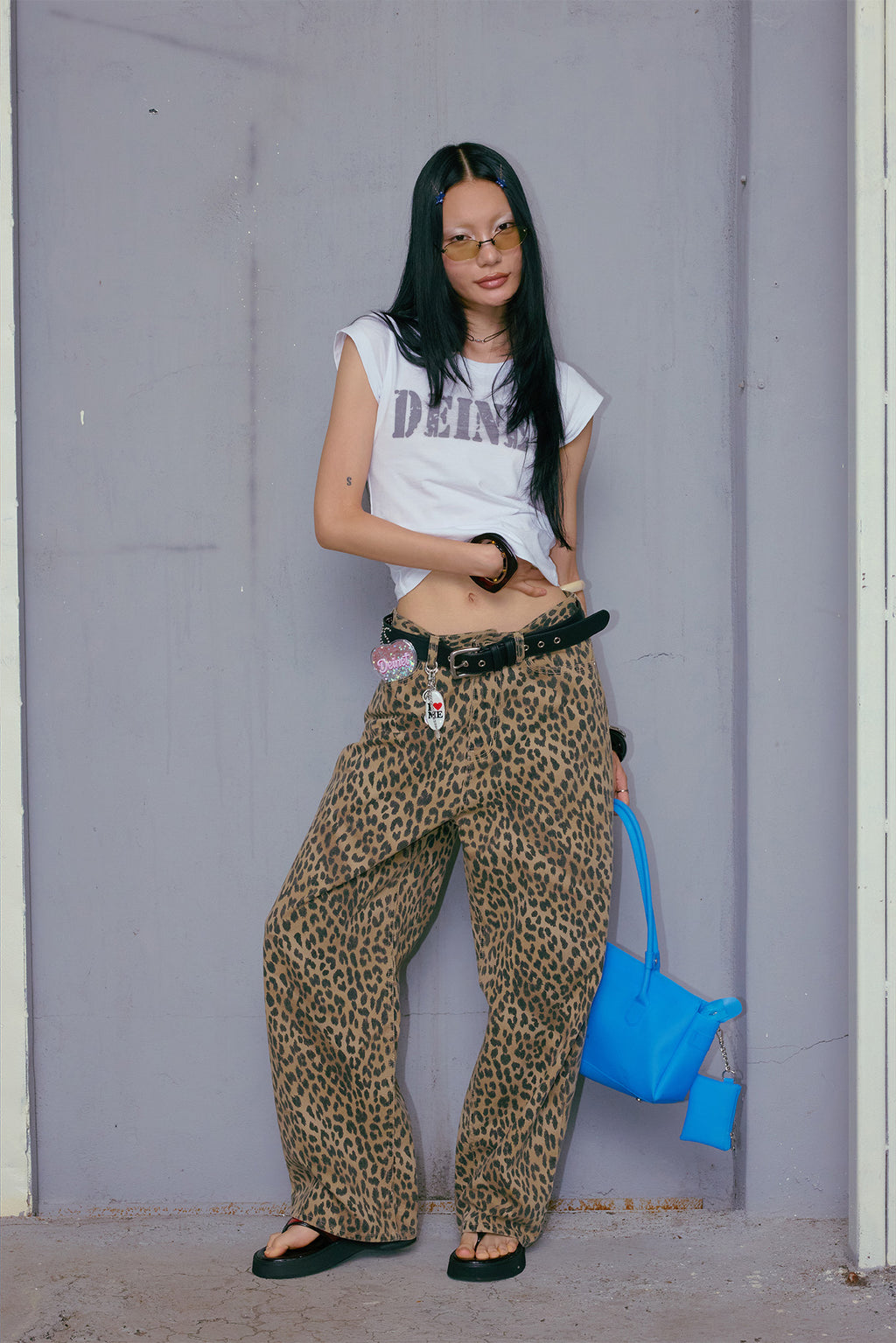 Deinet - Typo Graphic2 T-Shirt (White) product image 5 | TRAB K-Fashion Australia