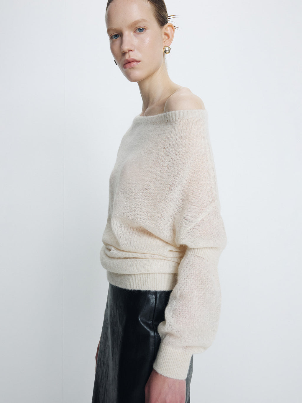 Tonywack - Convertible Rib-Band Knit Top (Ivory) product image 5 | TRAB K-Fashion Australia