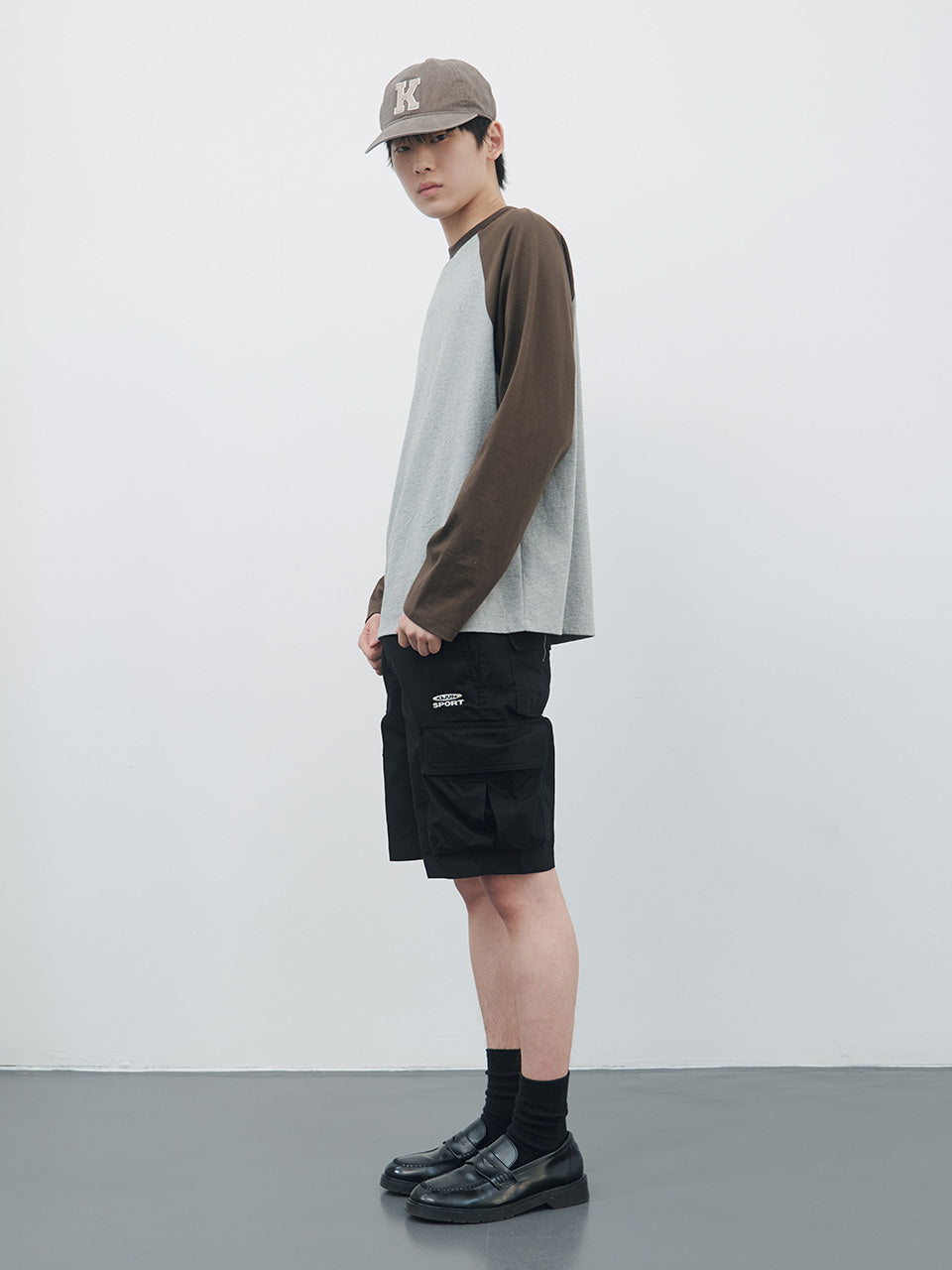 Kijun - Button Open Raglan Tee (Khaki Brown) product image 5 | TRAB K-Fashion Australia