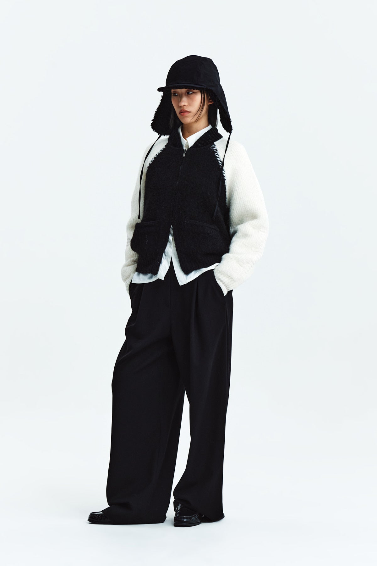 Matin Kim - Tuck Pocket Point Wide Pants (Black) product image 9 | TRAB K-Fashion Australia