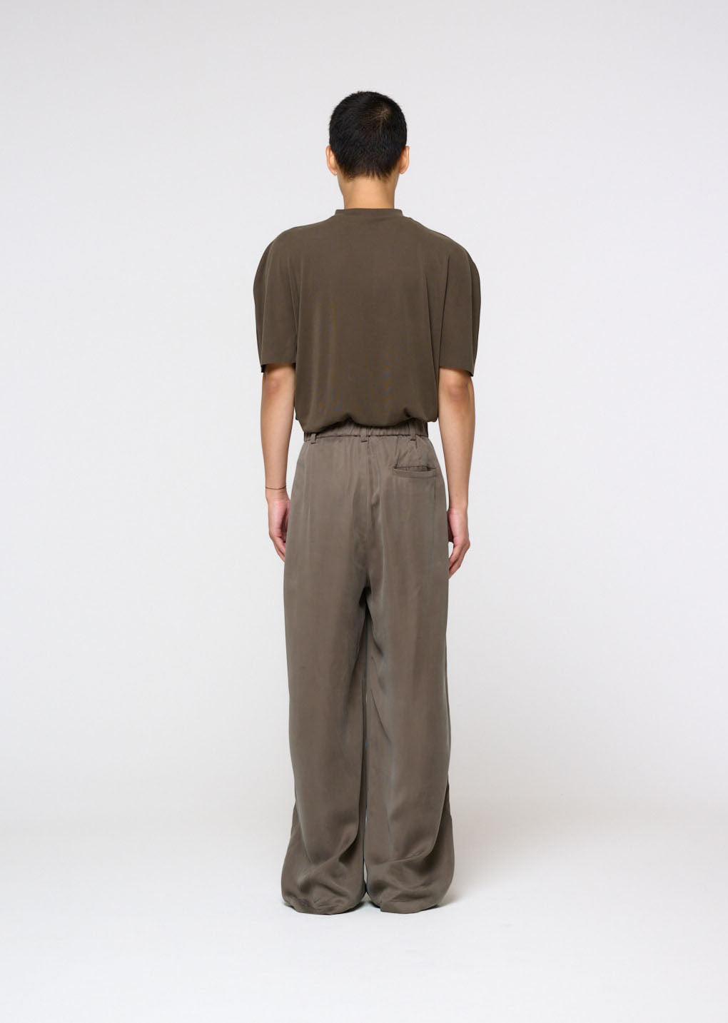 Amomento - [Pre-Order] Mock Neck Raglan T-shirt (Brown) product image 4 | TRAB K-Fashion Australia