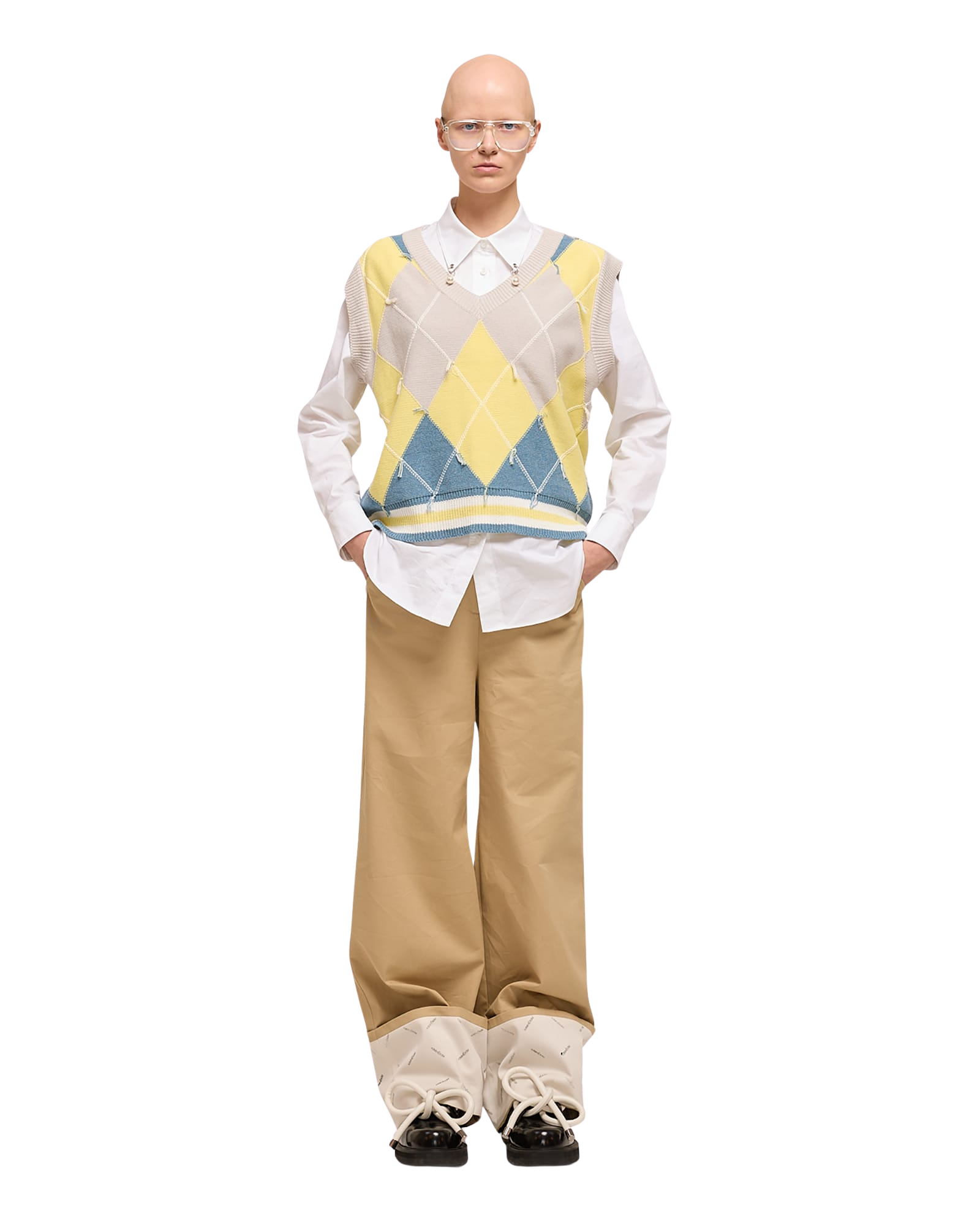 Kimhe Kim - Bicolor Logo Printed Rolled Up Pants (Beige) product image 1 | TRAB K-Fashion Australia