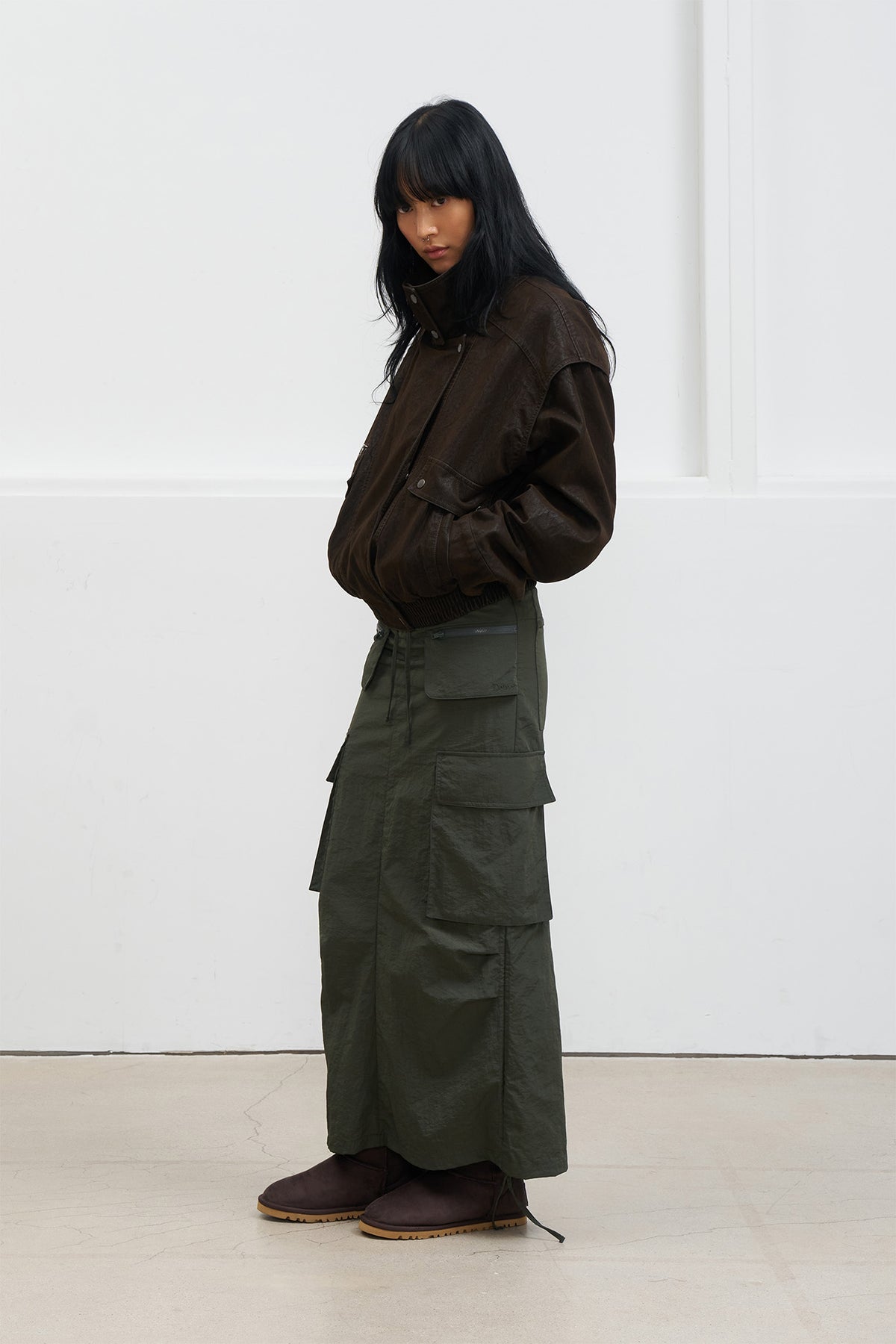 Deinet - Nylon Utility Cargo Skirt (Khaki) product image 4 | TRAB K-Fashion Australia