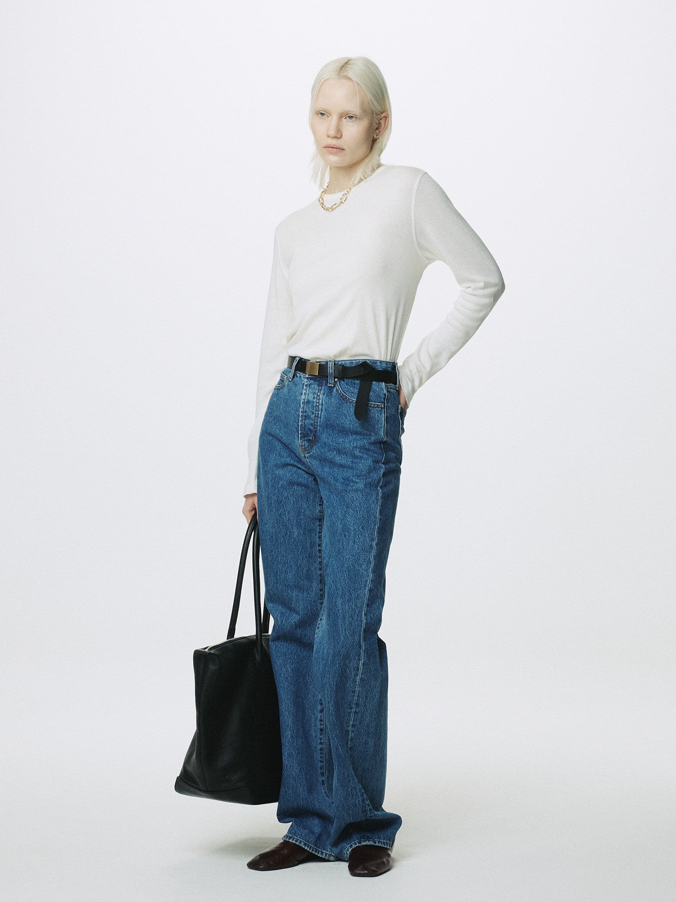 Tonywack - Cotton Cashmere Essential Top (Ivory) product image 2 | TRAB K-Fashion Australia