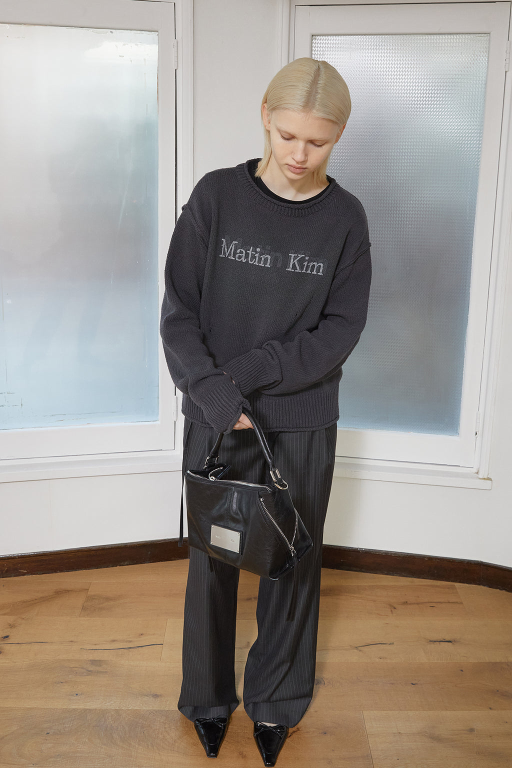 Matin Kim - Crack Logo Vintage Knit Pullover (Charcoal) product image 10 | TRAB K-Fashion Australia