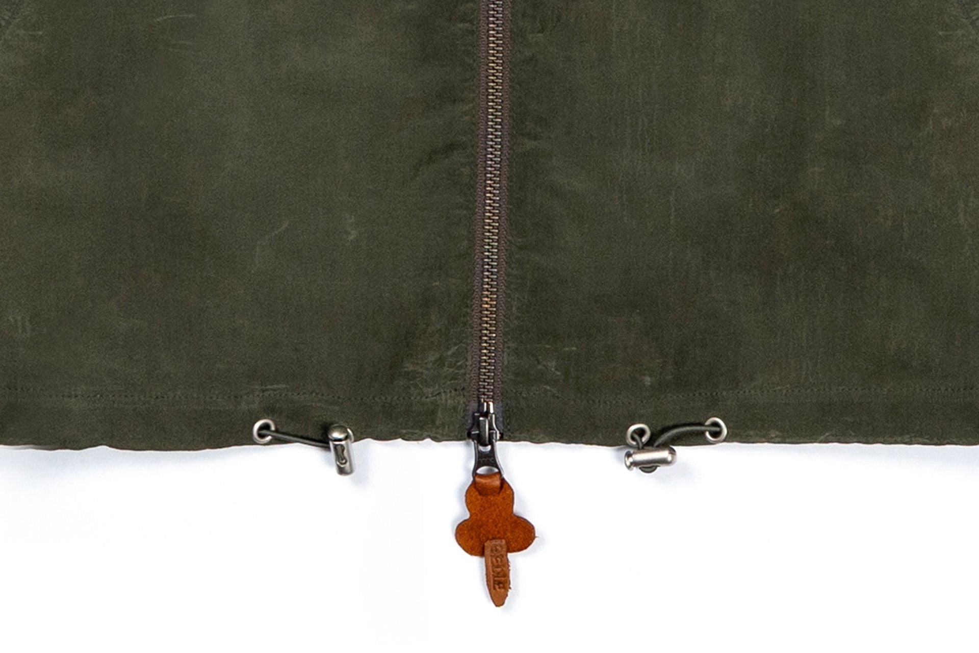 Ioedle - Zero Gravity Casino Windbreaker (Olive) product image 7 | TRAB K-Fashion Australia