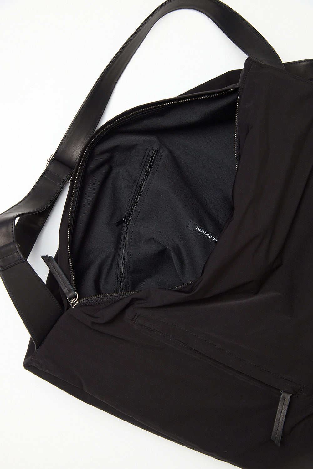 Hatchingroom - Flat Backpack (Black) product image 2 | TRAB K-Fashion Australia