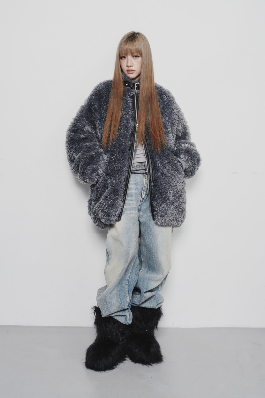 Deinet - Faded Straight Denim (Light Blue) product image 2 | TRAB K-Fashion Australia