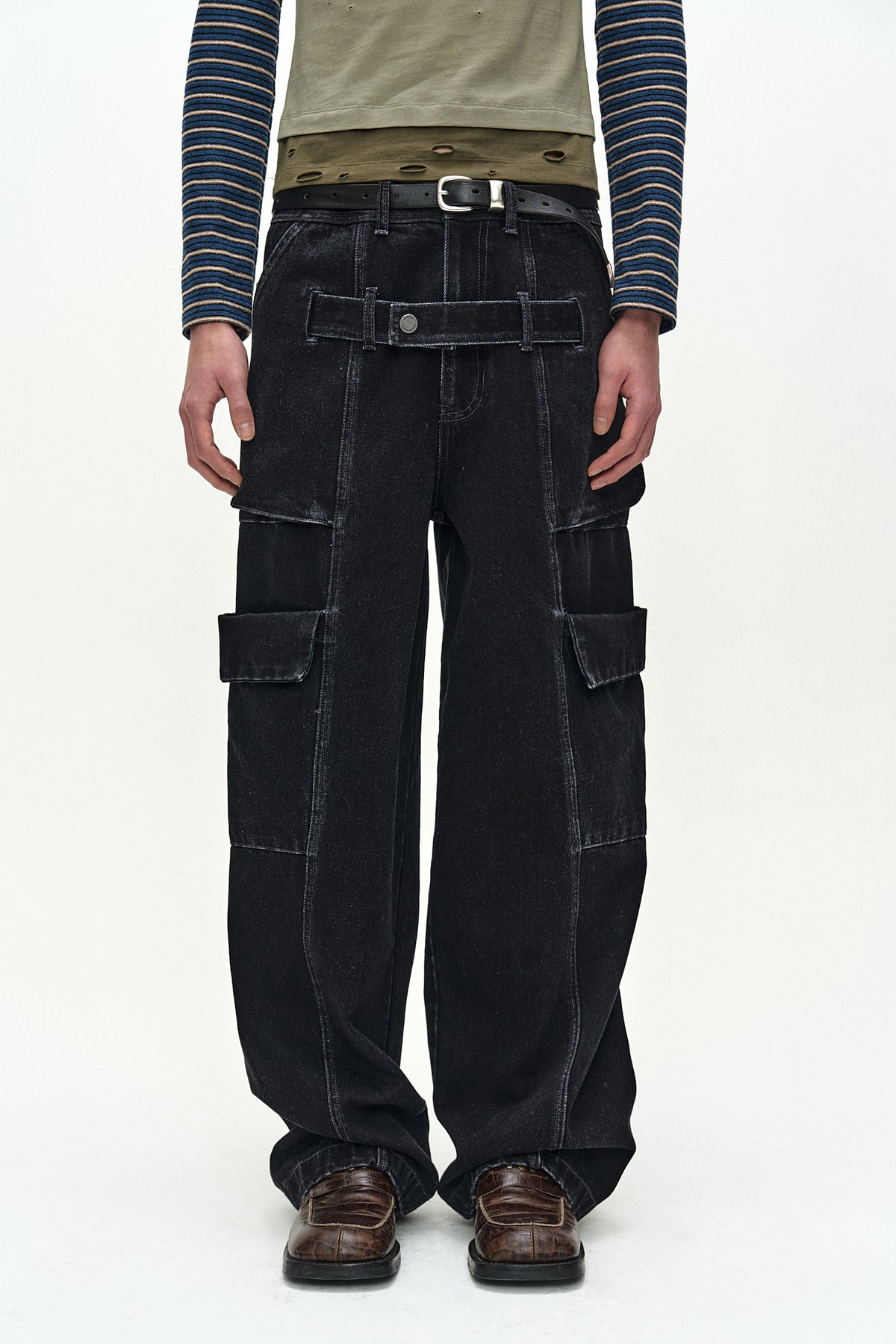 Andersson Bell - Belt Layered Cargo Wide-Leg Jeans (Black) product image 5 | TRAB K-Fashion Australia