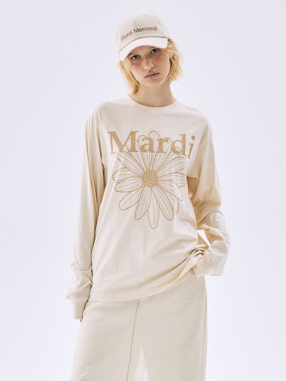 Mardi Mercredi - Tshirt Long Sleeve Flowermardi (Butter Peanut) product image 1 | TRAB K-Fashion Australia