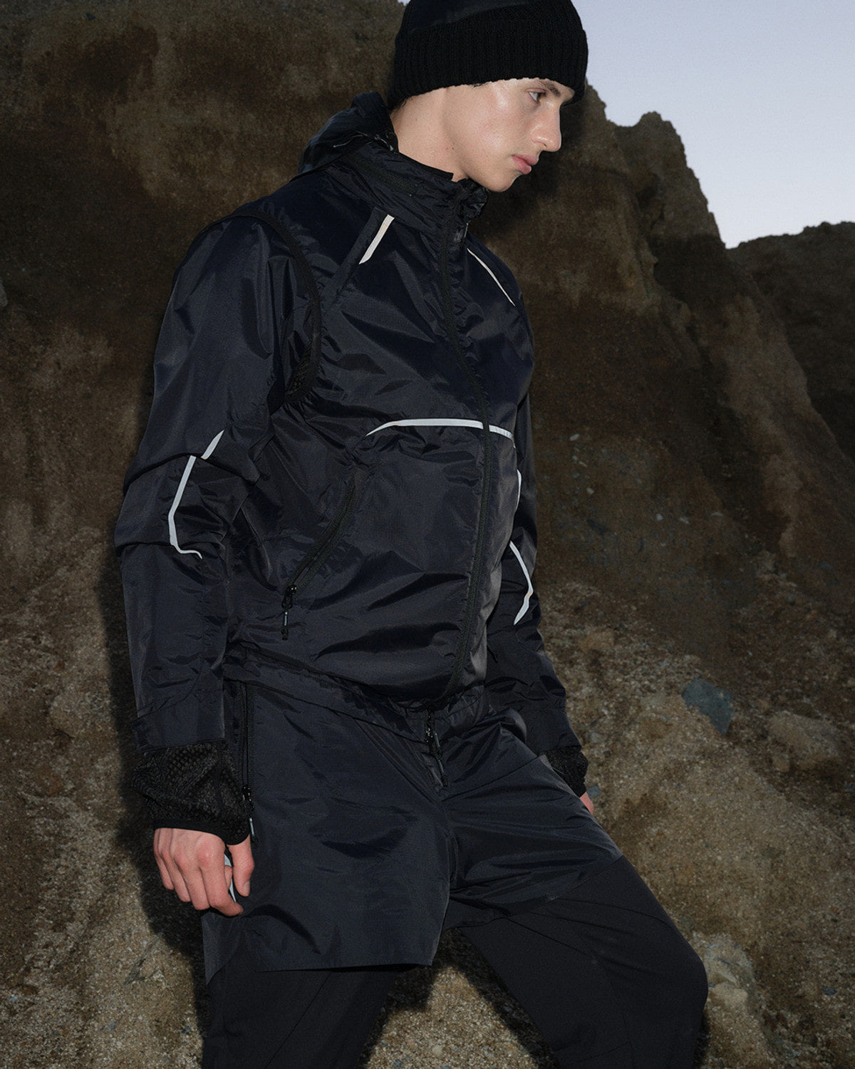 Eastlogue - Mixed Pocket Beanie (Black) product image 4 | TRAB K-Fashion Australia