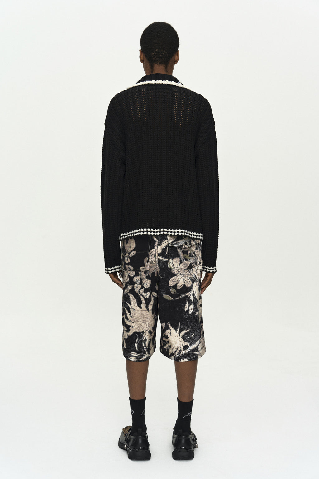 Andersson Bell - Unisex New Fantasia Collar Cardigan (Black) product image 3 | TRAB K-Fashion Australia