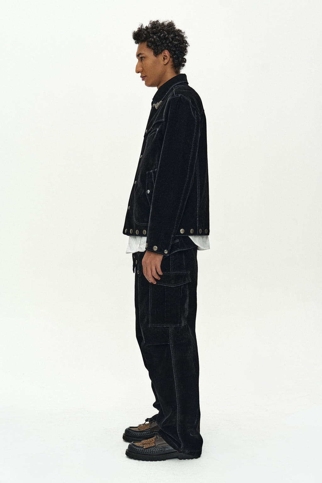Andersson Bell - Atlanta Flock Velvet Jacket (Black) product image 5 | TRAB K-Fashion Australia