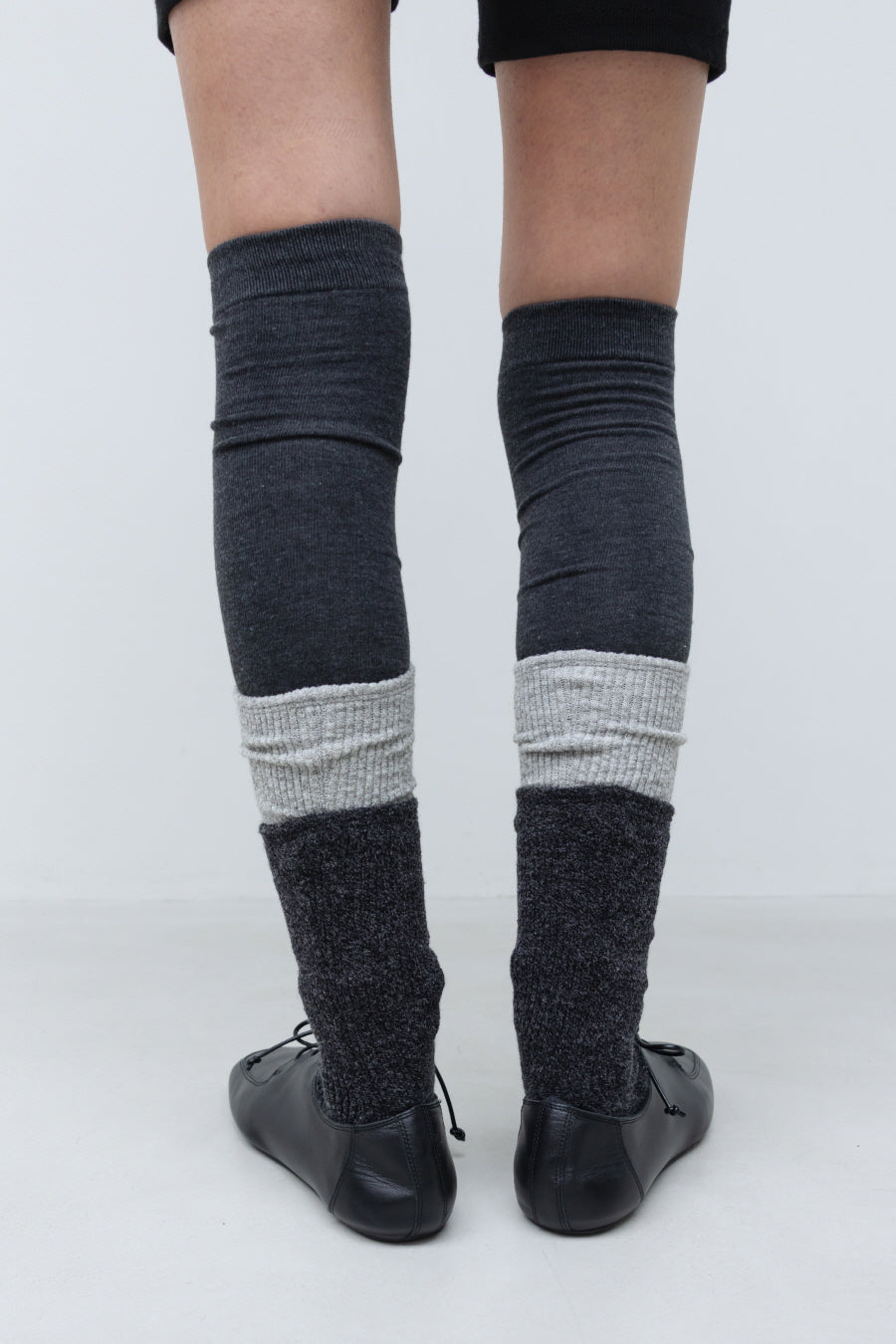 Insilence - Hand & Leg Warmer (Charcoal) product image 4 | TRAB K-Fashion Australia