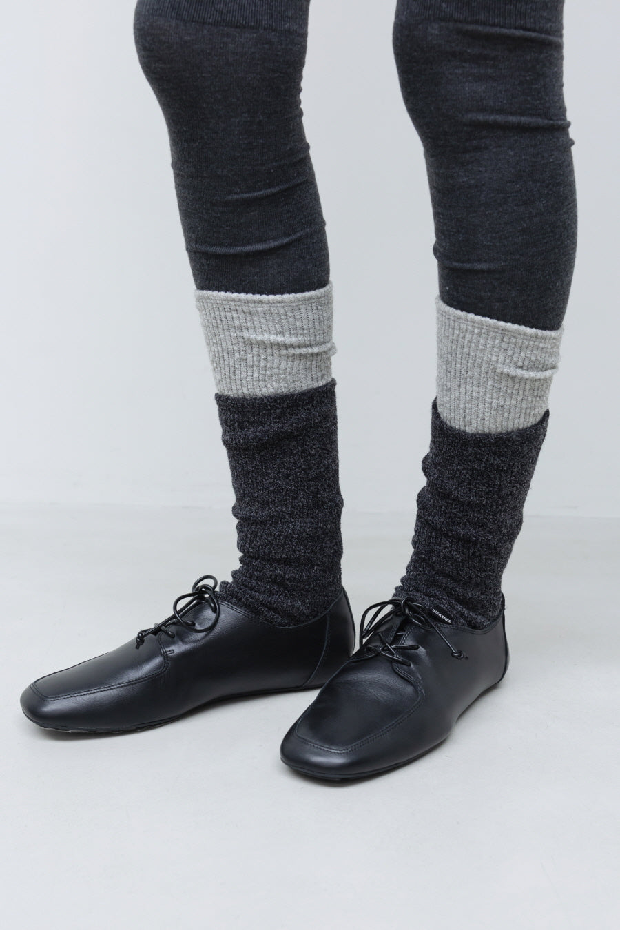 Insilence - Hand & Leg Warmer (Charcoal) product image 5 | TRAB K-Fashion Australia