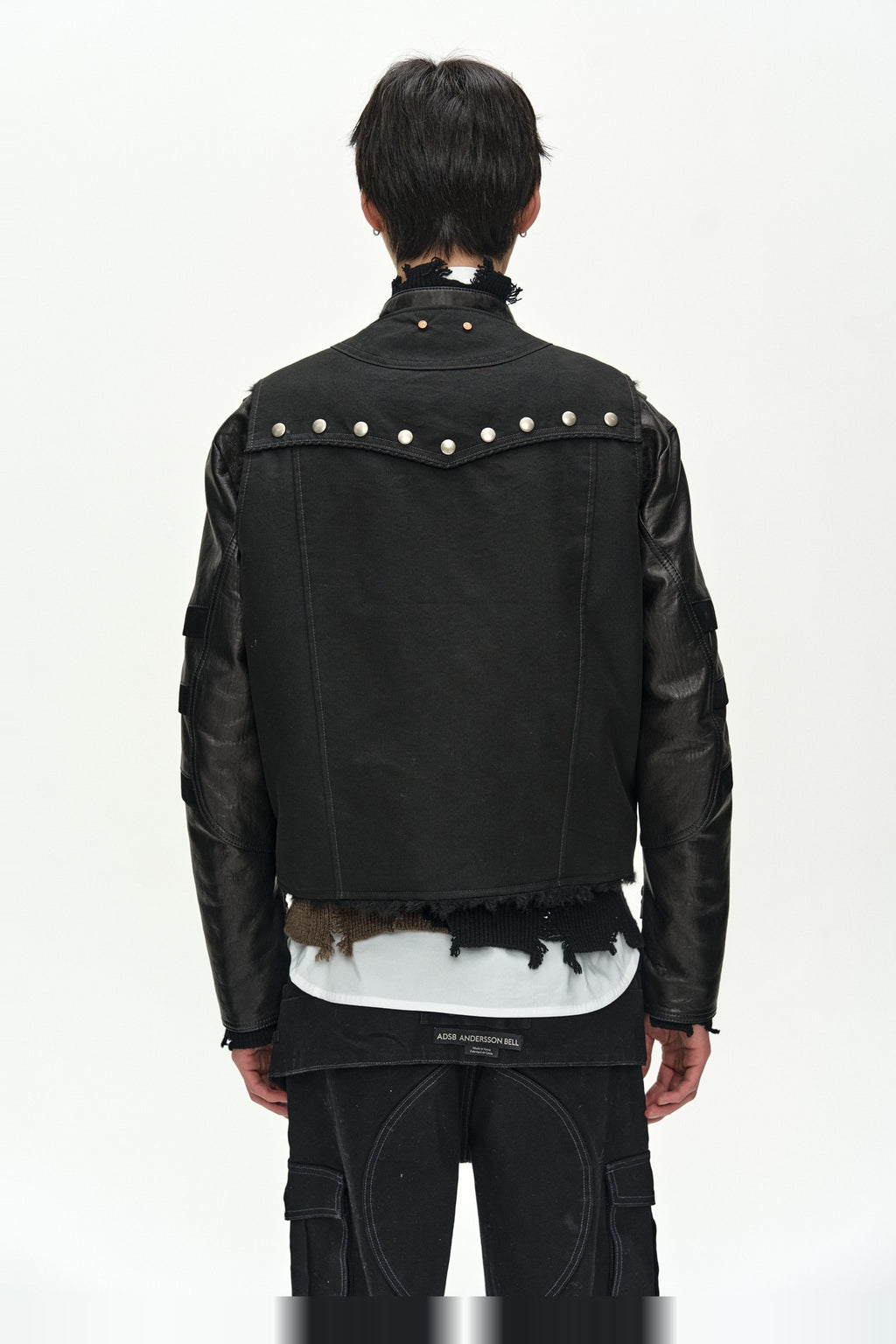 Andersson Bell - Unisex Reversible Collarless Fur Vest (Black) product image 9 | TRAB K-Fashion Australia