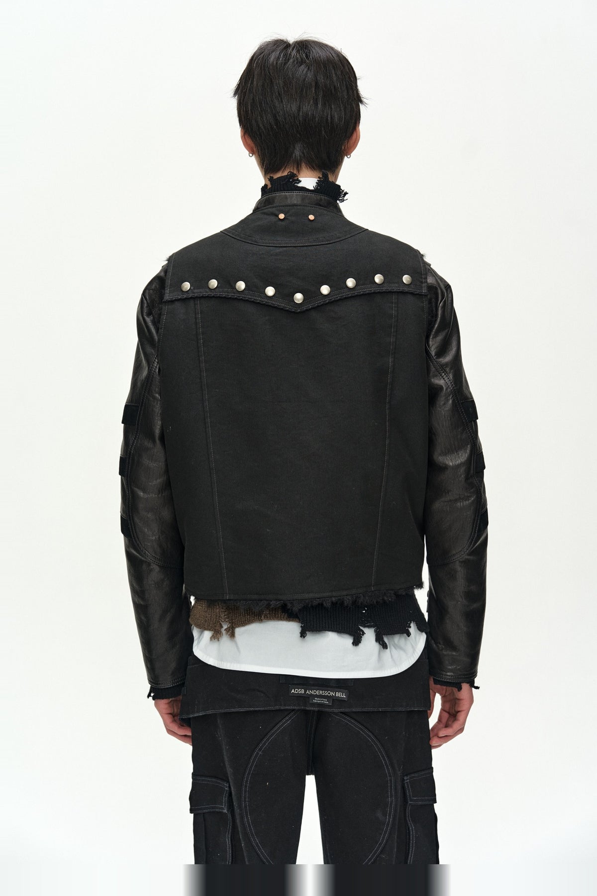 Andersson Bell - Unisex Reversible Collarless Fur Vest (Black) product image 9 | TRAB K-Fashion Australia