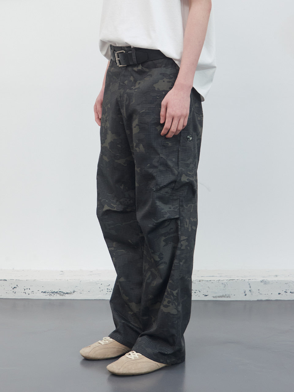 Kijun - Reverse Camouflage Pants (Black) product image 2 | TRAB K-Fashion Australia