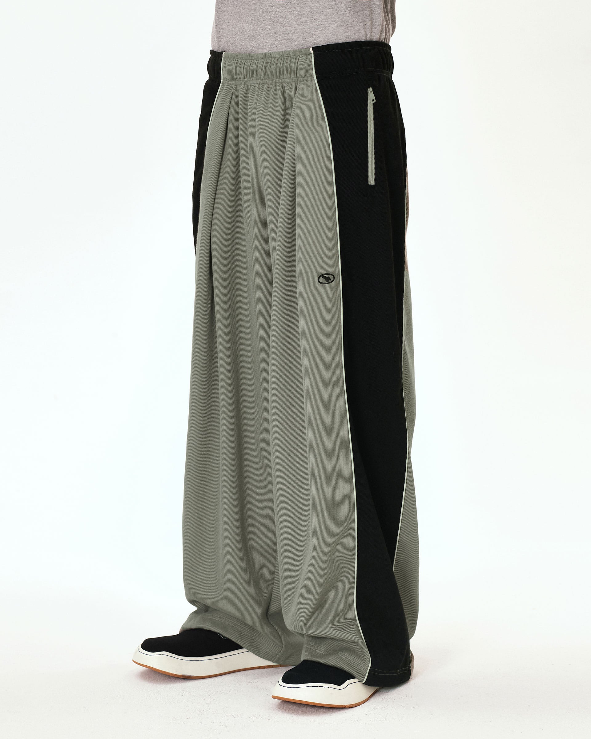 Ader Error - Rawul sweatpants (Khaki) product image 4 | TRAB K-Fashion Australia