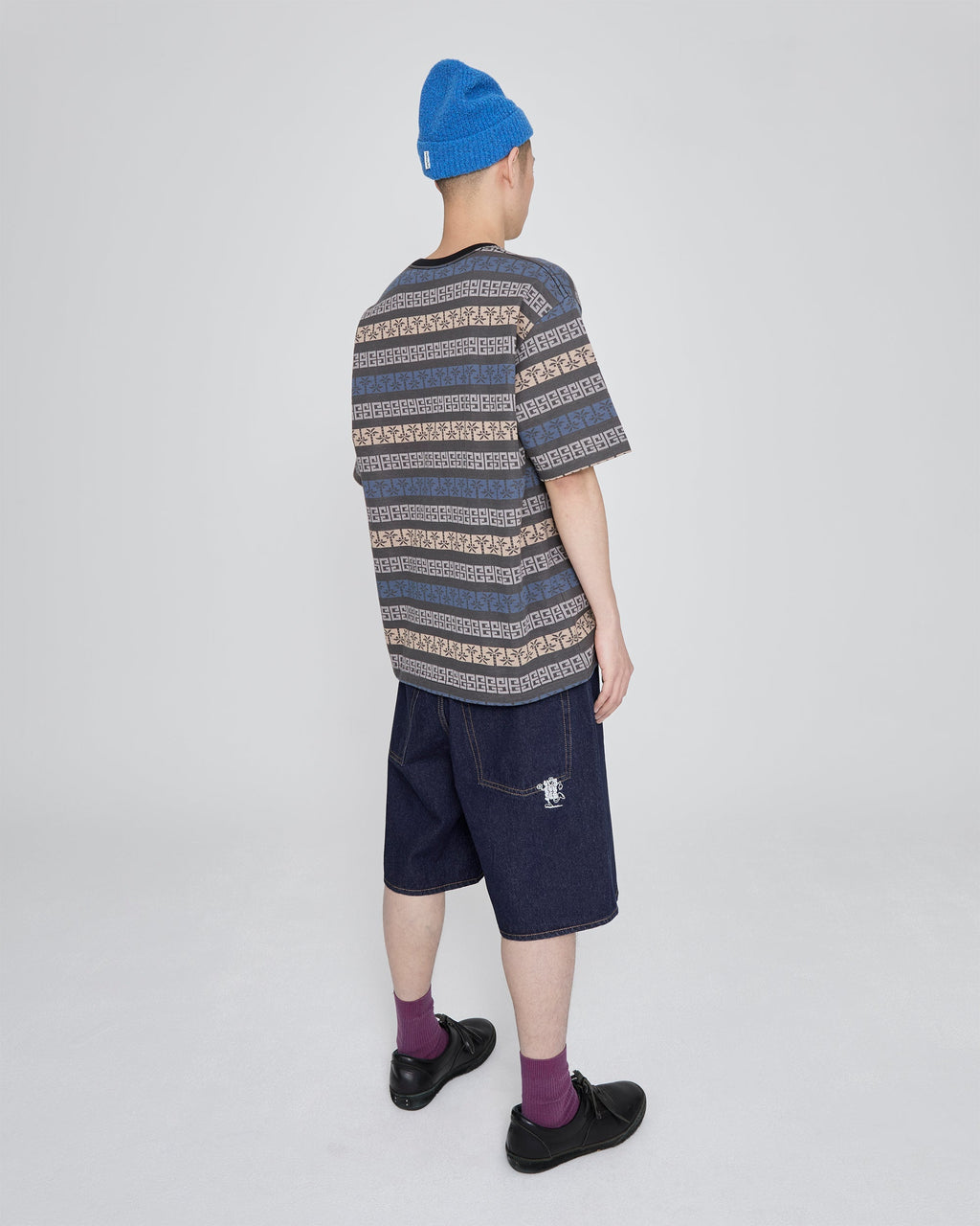 yeseyesee - Y.E.S Palm Jacquard Tee (Charcoal) product image 9 | TRAB K-Fashion Australia