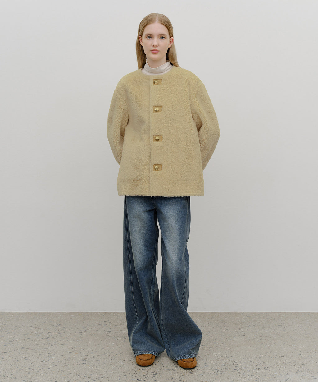 Marithe & Francois Girbaud - Reversible Shearling Jacket (Beige) product image 9 | TRAB K-Fashion Australia
