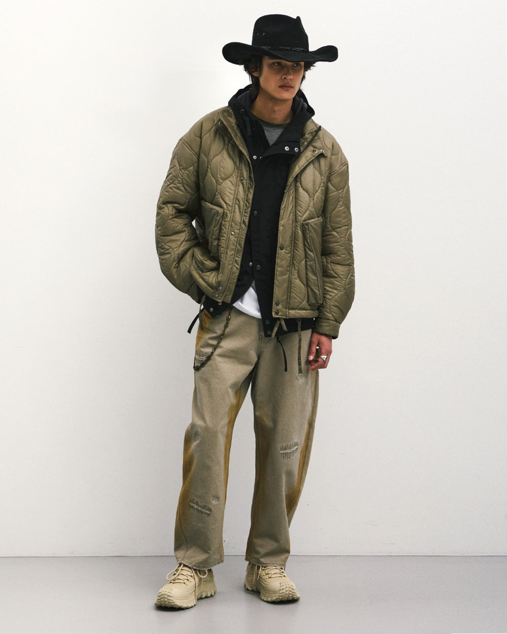 Eastlogue - Damaged Carpenter Pants (Vintage Beige) product image 1 | TRAB K-Fashion Australia