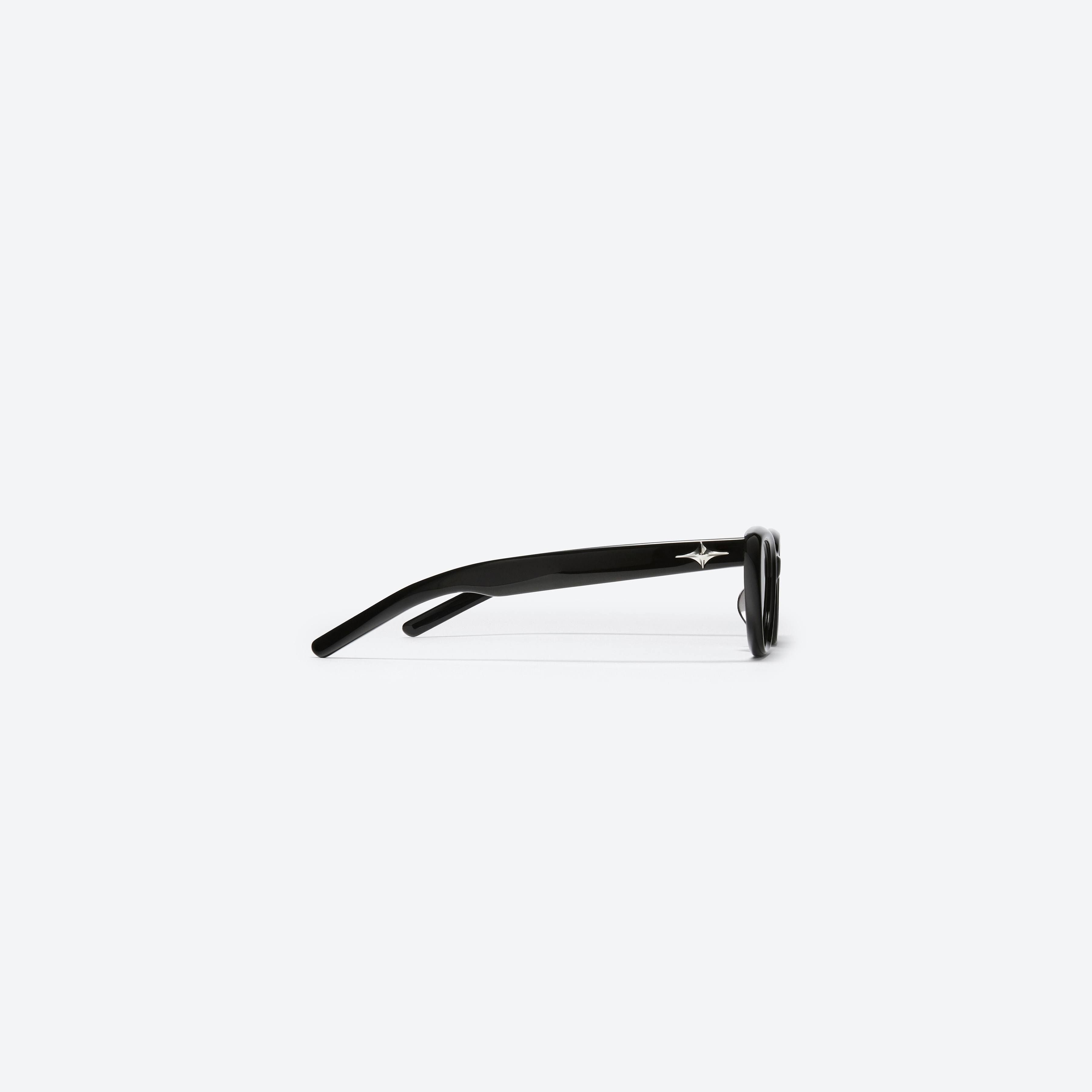 Gentle Monster - Sound Net 01 product image 3 | TRAB K-Fashion Australia