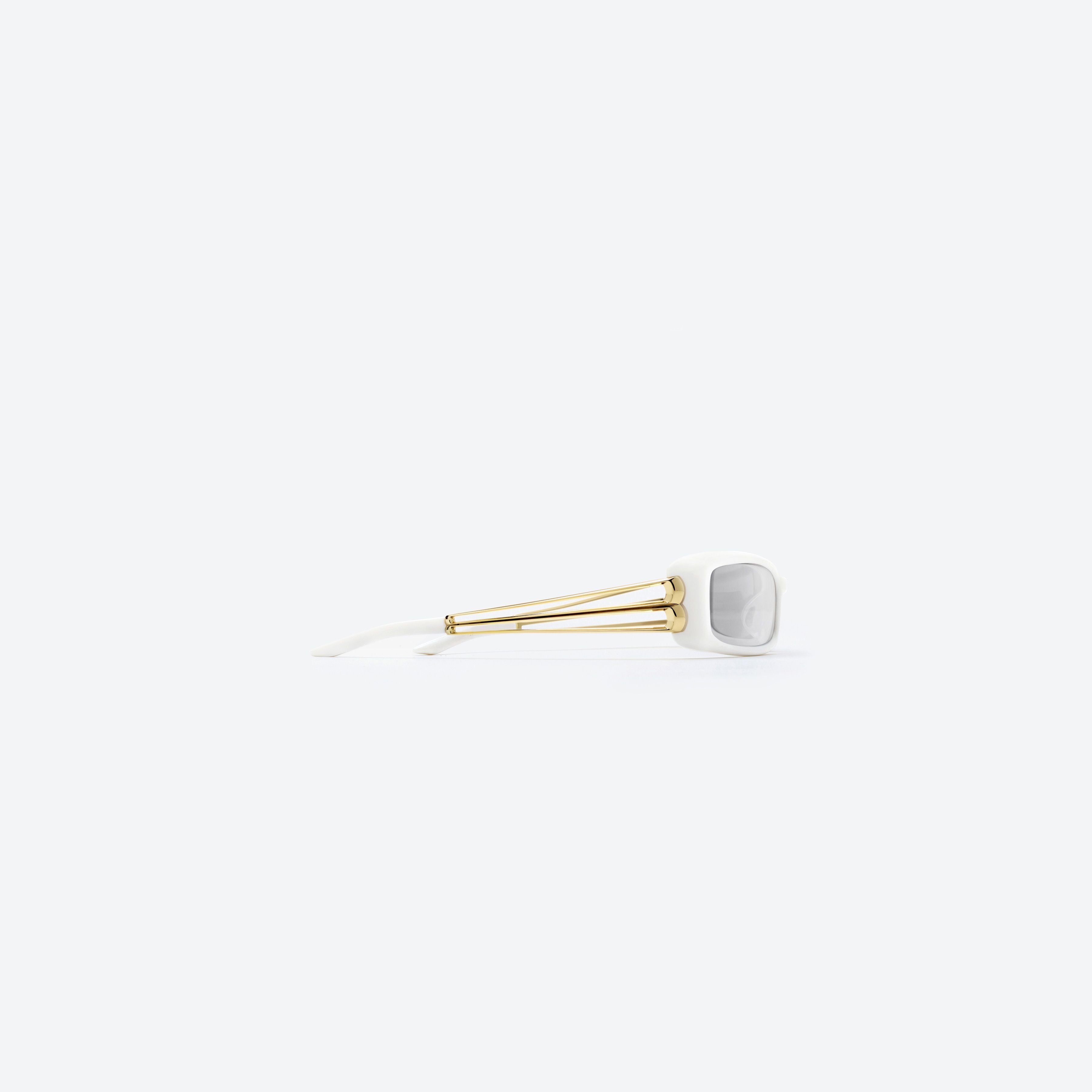 Gentle Monster - Wire Lip W2 product image 3 | TRAB K-Fashion Australia