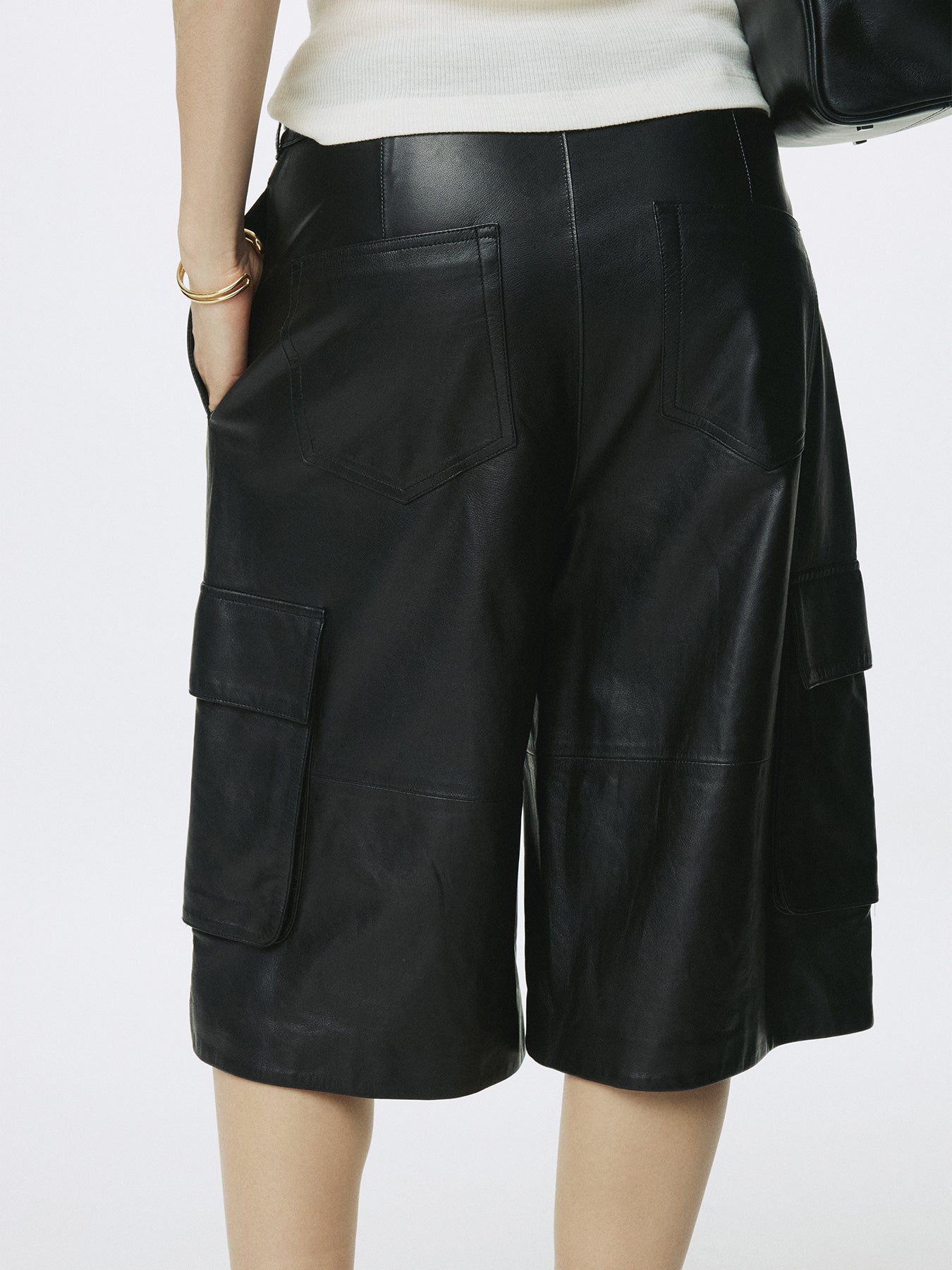 Tonywack - Lamb Leather Cargo Shorts (Black) product image 7 | TRAB K-Fashion Australia