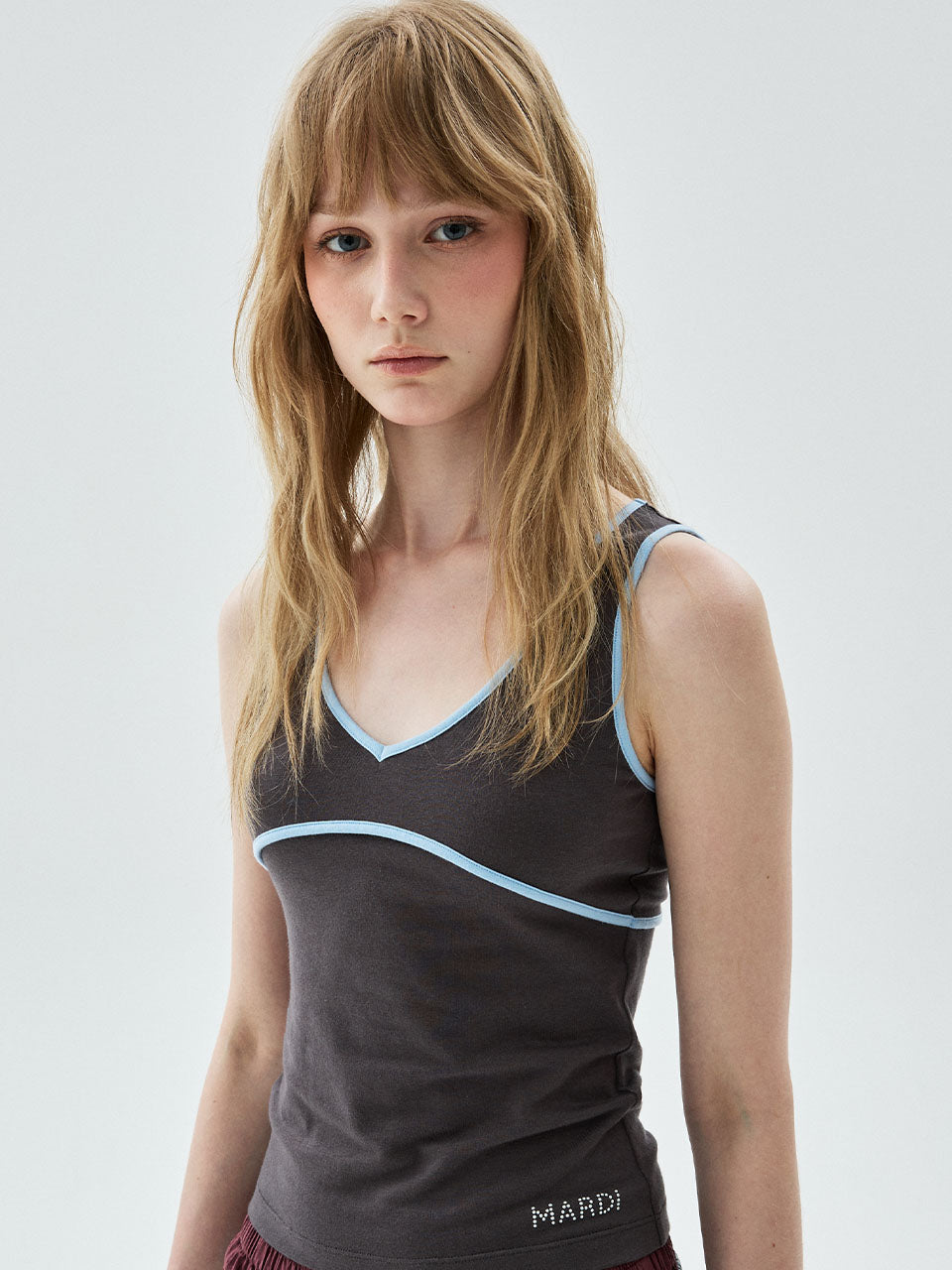 Mardi Mercredi - Sleeveless V Neck Contrast Line (Charcoal) product image 1 | TRAB K-Fashion Australia