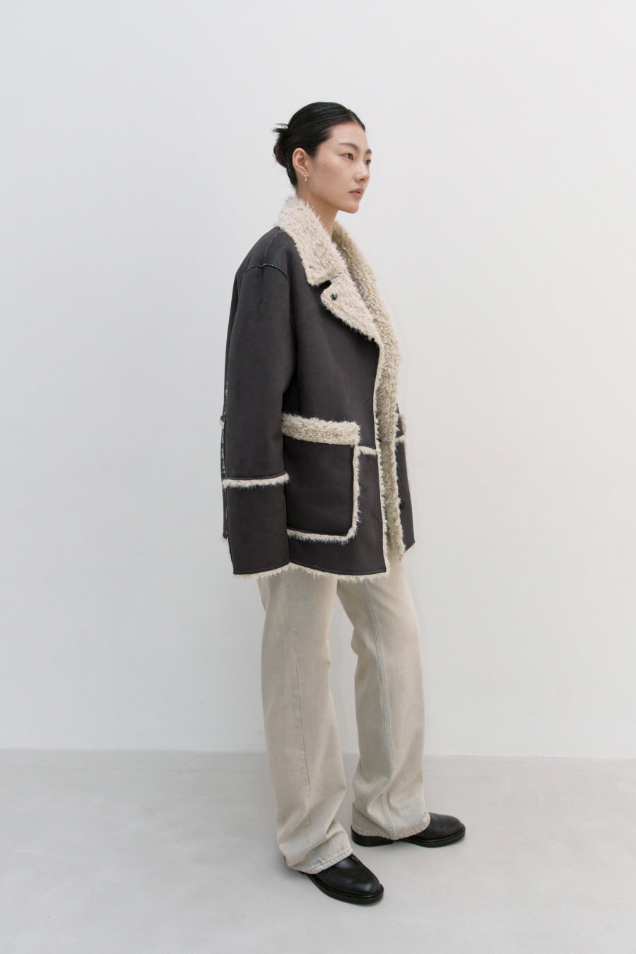 Insilence - Reversible Fur Mustang (Cream Brown) product image 5 | TRAB K-Fashion Australia