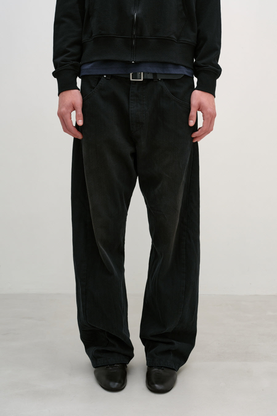 Insilence - Engineer Fit Denim Pants (Black) product image 3 | TRAB K-Fashion Australia
