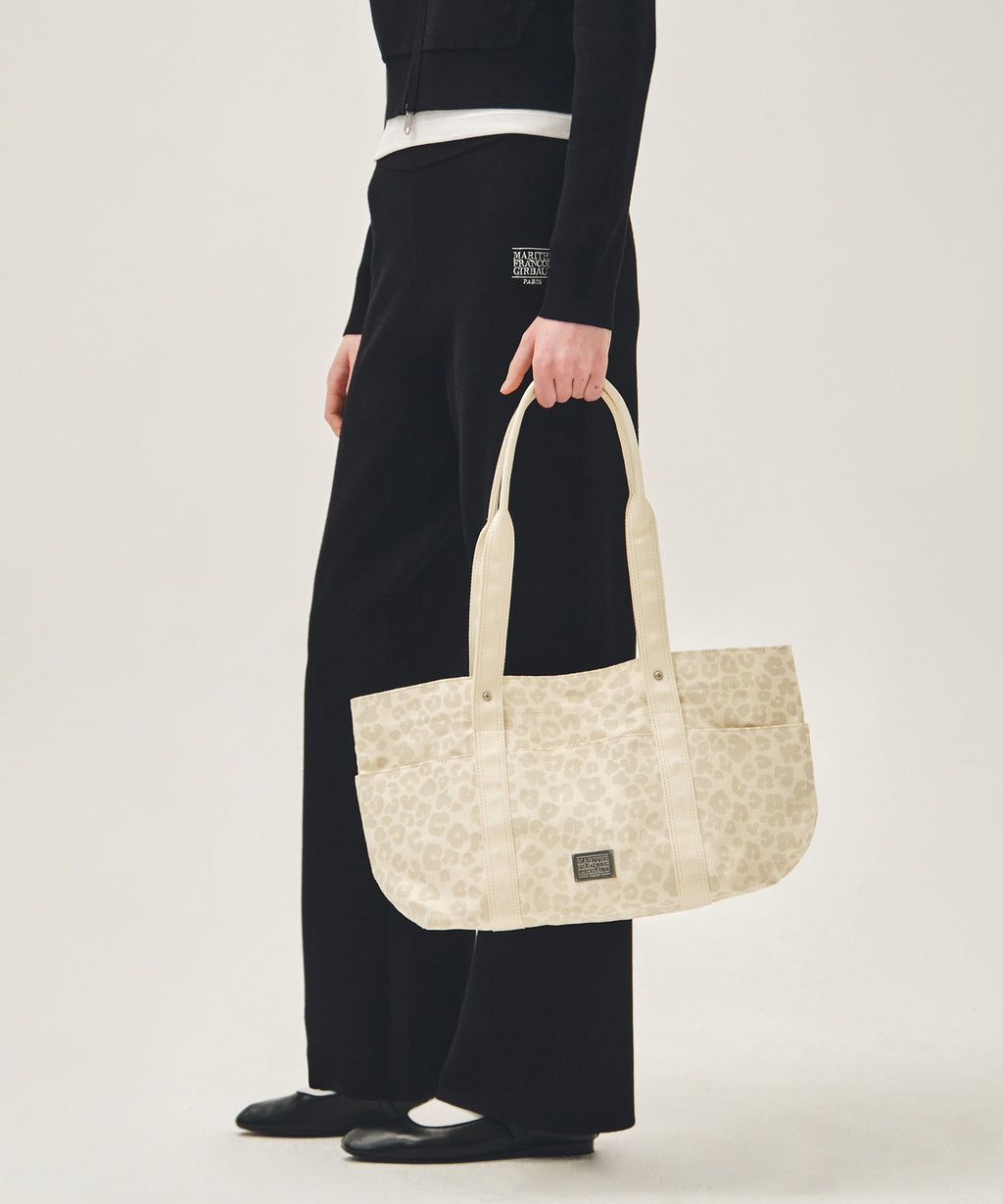 Marithe & Francois Girbaud - Classic Logo Pattern Canvas Shoulder Bag (Ivory) product image 7 | TRAB K-Fashion Australia