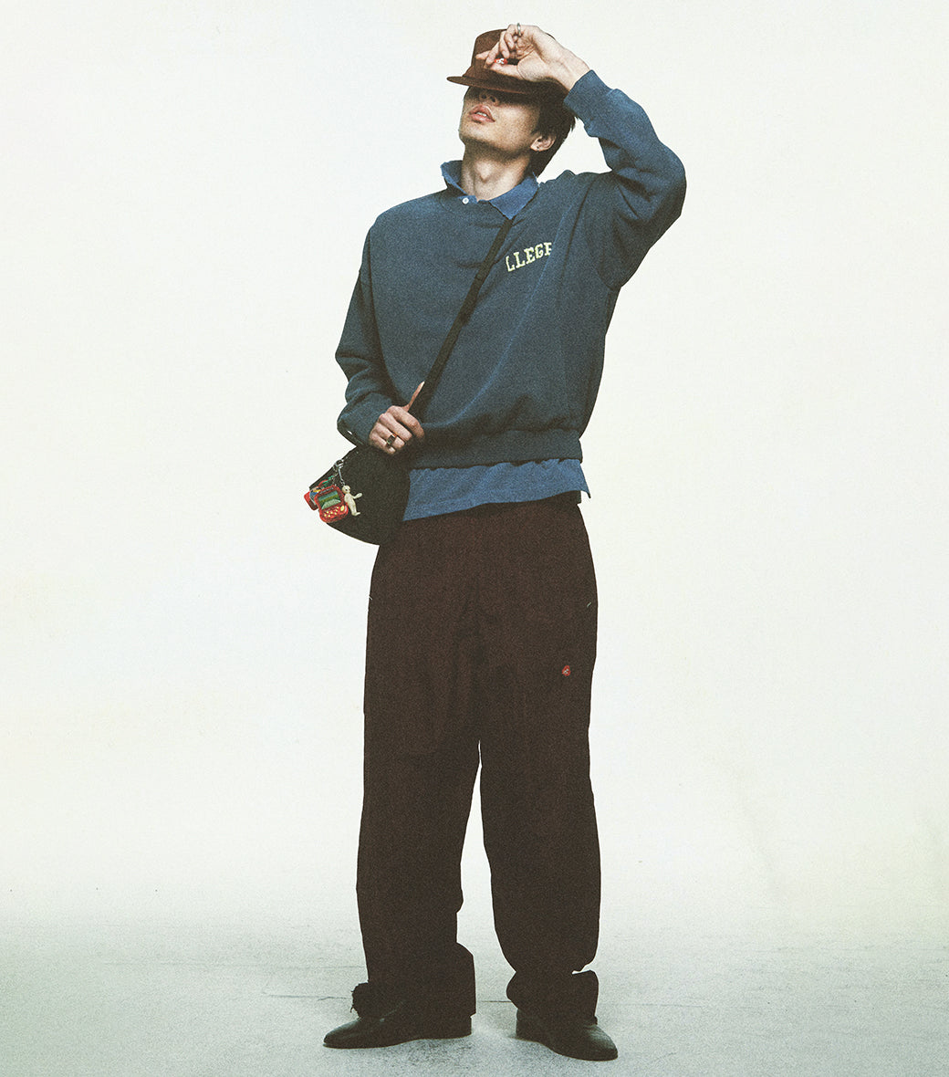Llege - Garment Dyed Fryed Logo Sweatshirt (Washed Navy) product image 7 | TRAB K-Fashion Australia