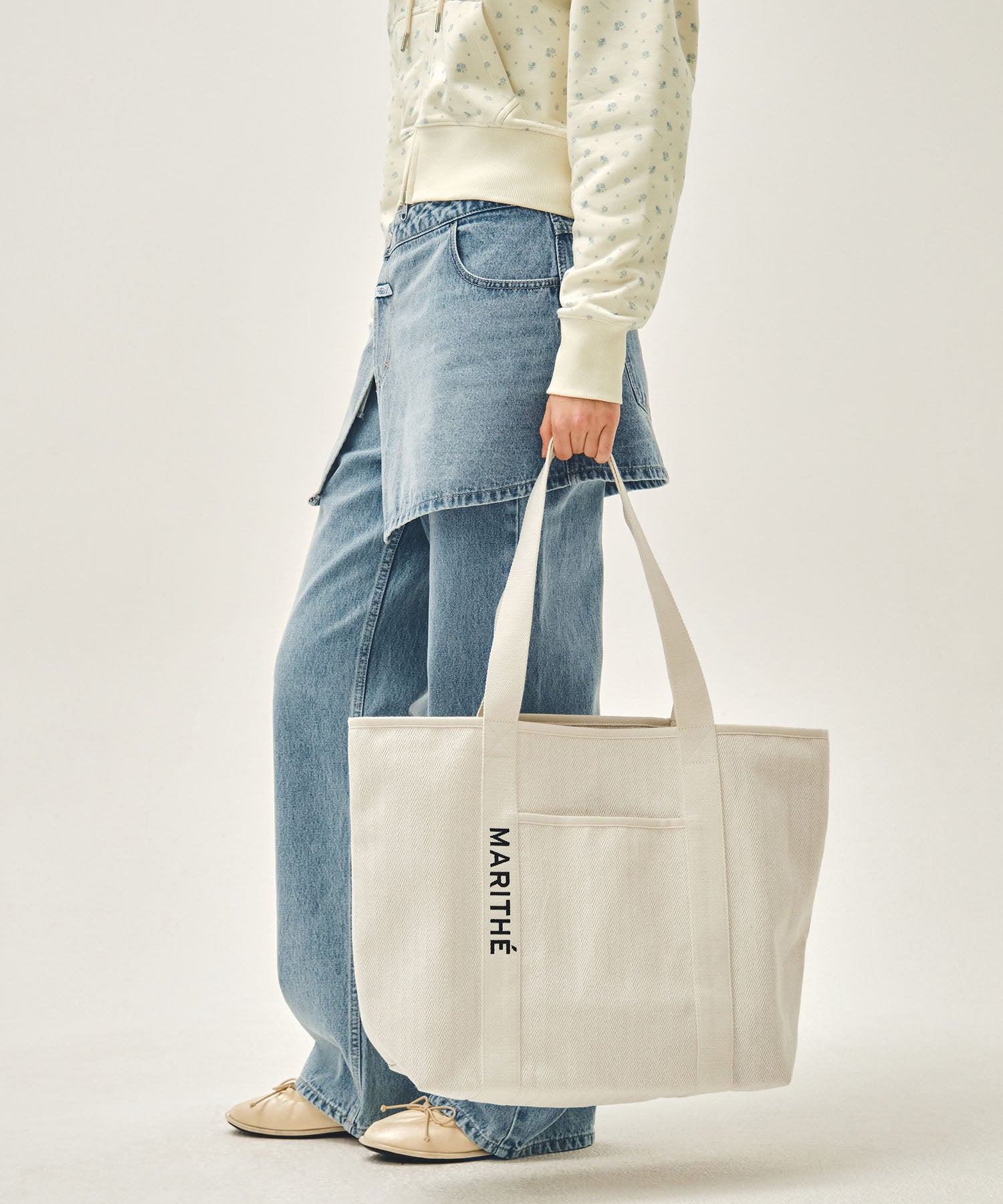 Marithe & Francois Girbaud - Regular Logo Big Cotton Bag (Natural) product image 7 | TRAB K-Fashion Australia