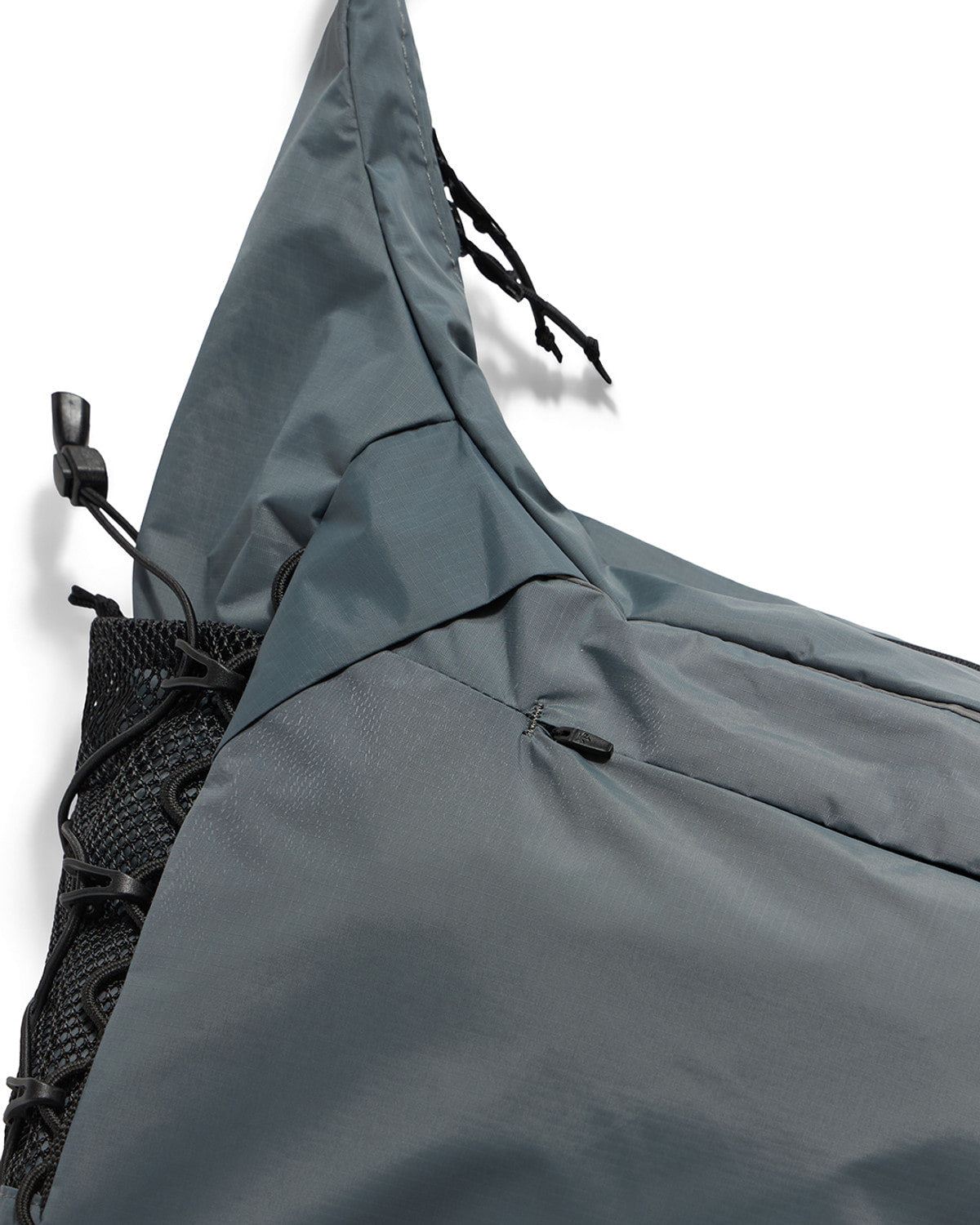 Eastlogue - Aero Pocketable Hobo Bag (Gunmetal) product image 9 | TRAB K-Fashion Australia